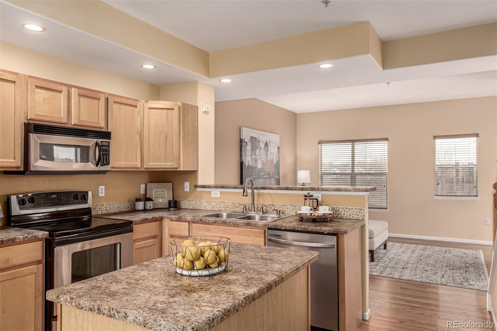 MLS Image #10 for 18766 e yale circle,aurora, Colorado