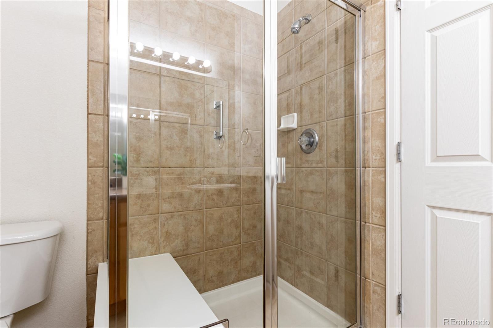 MLS Image #17 for 18766 e yale circle,aurora, Colorado
