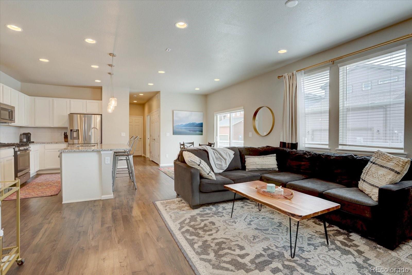 MLS Image #2 for 6612 n ceylon street,denver, Colorado