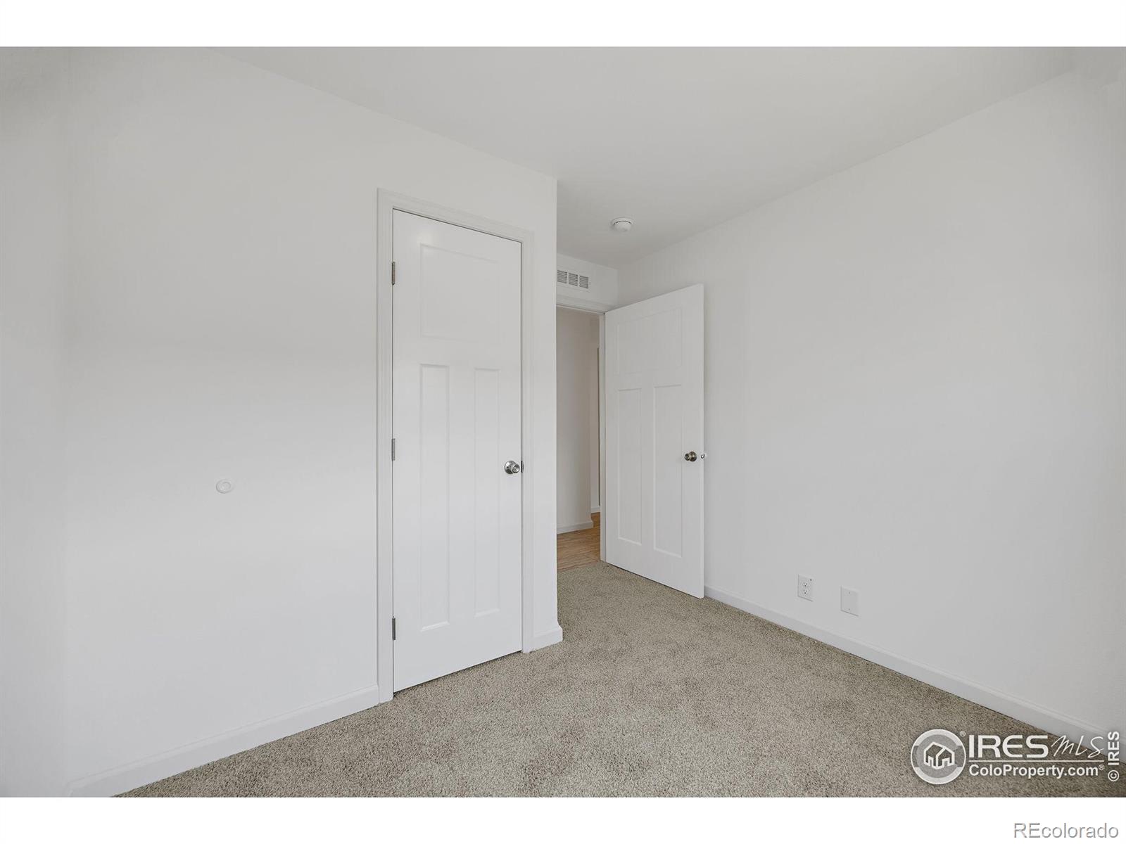 MLS Image #15 for 542  sunset cliffs drive,loveland, Colorado