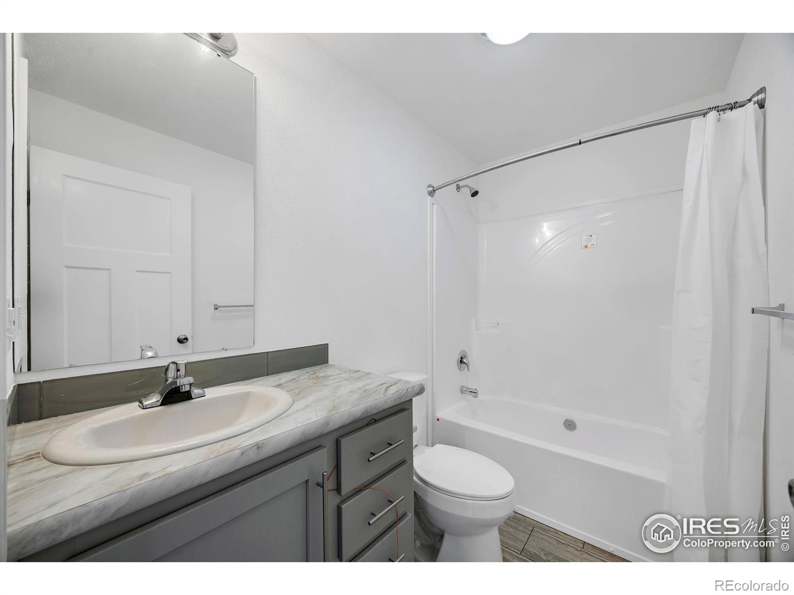 MLS Image #16 for 542  sunset cliffs drive,loveland, Colorado