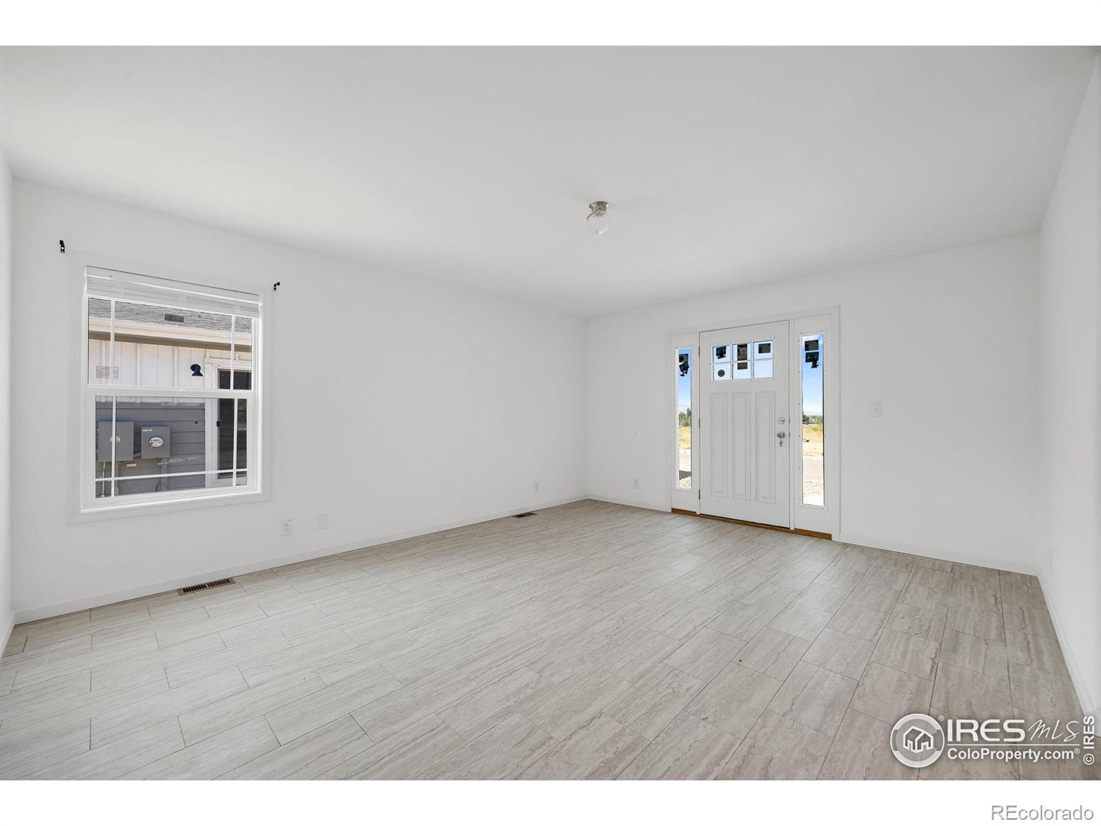MLS Image #6 for 542  sunset cliffs drive,loveland, Colorado