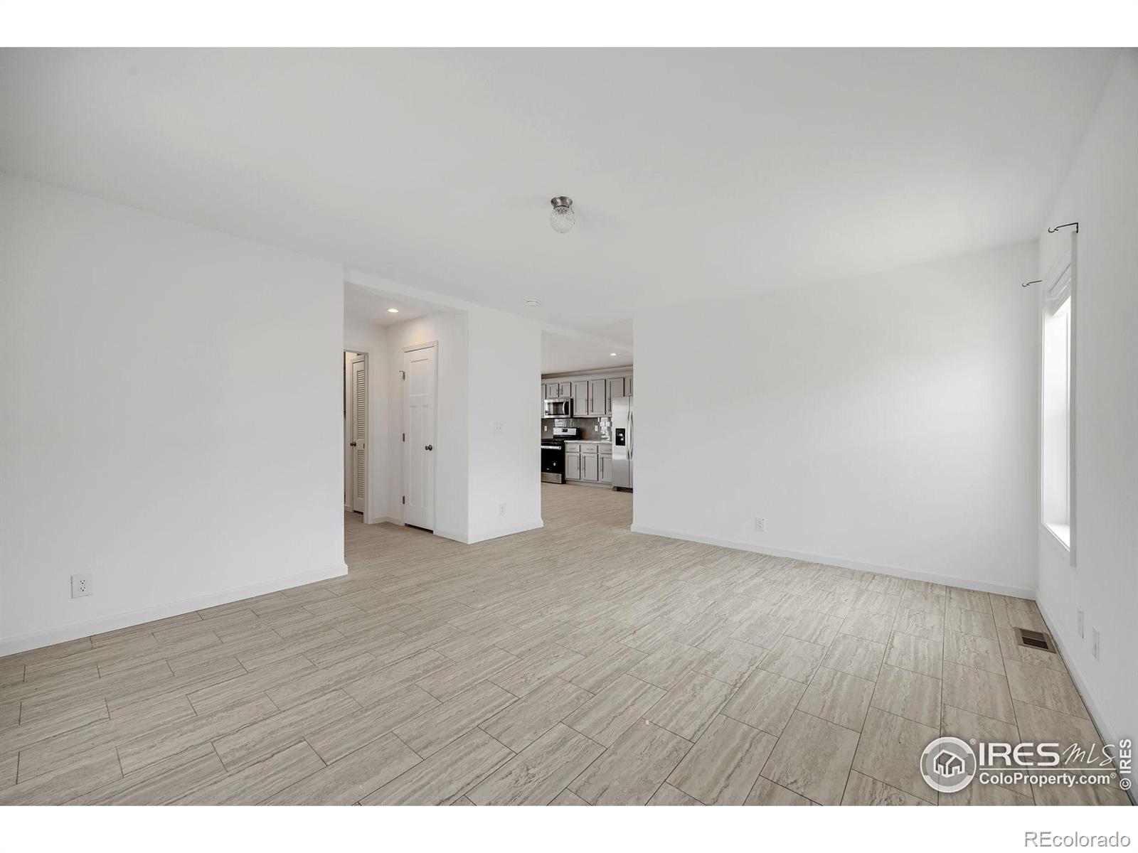 MLS Image #8 for 542  sunset cliffs drive,loveland, Colorado