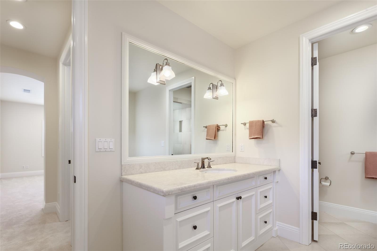 MLS Image #35 for 444  saint paul street,denver, Colorado