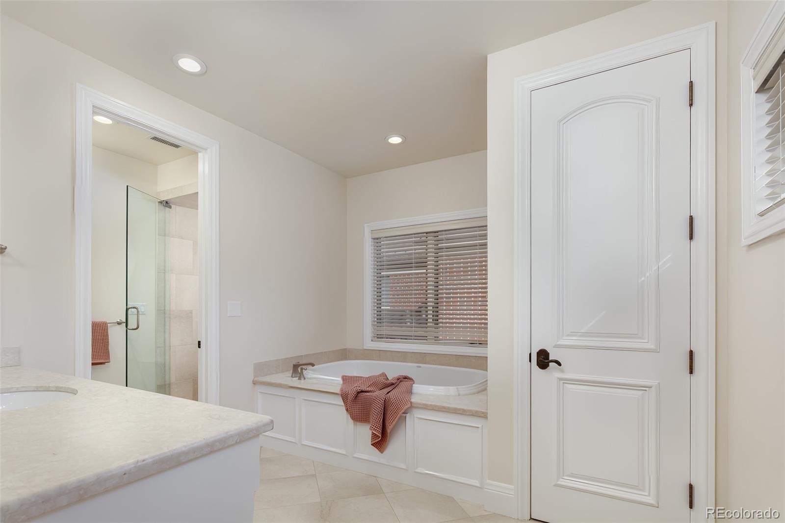 MLS Image #36 for 444  saint paul street,denver, Colorado