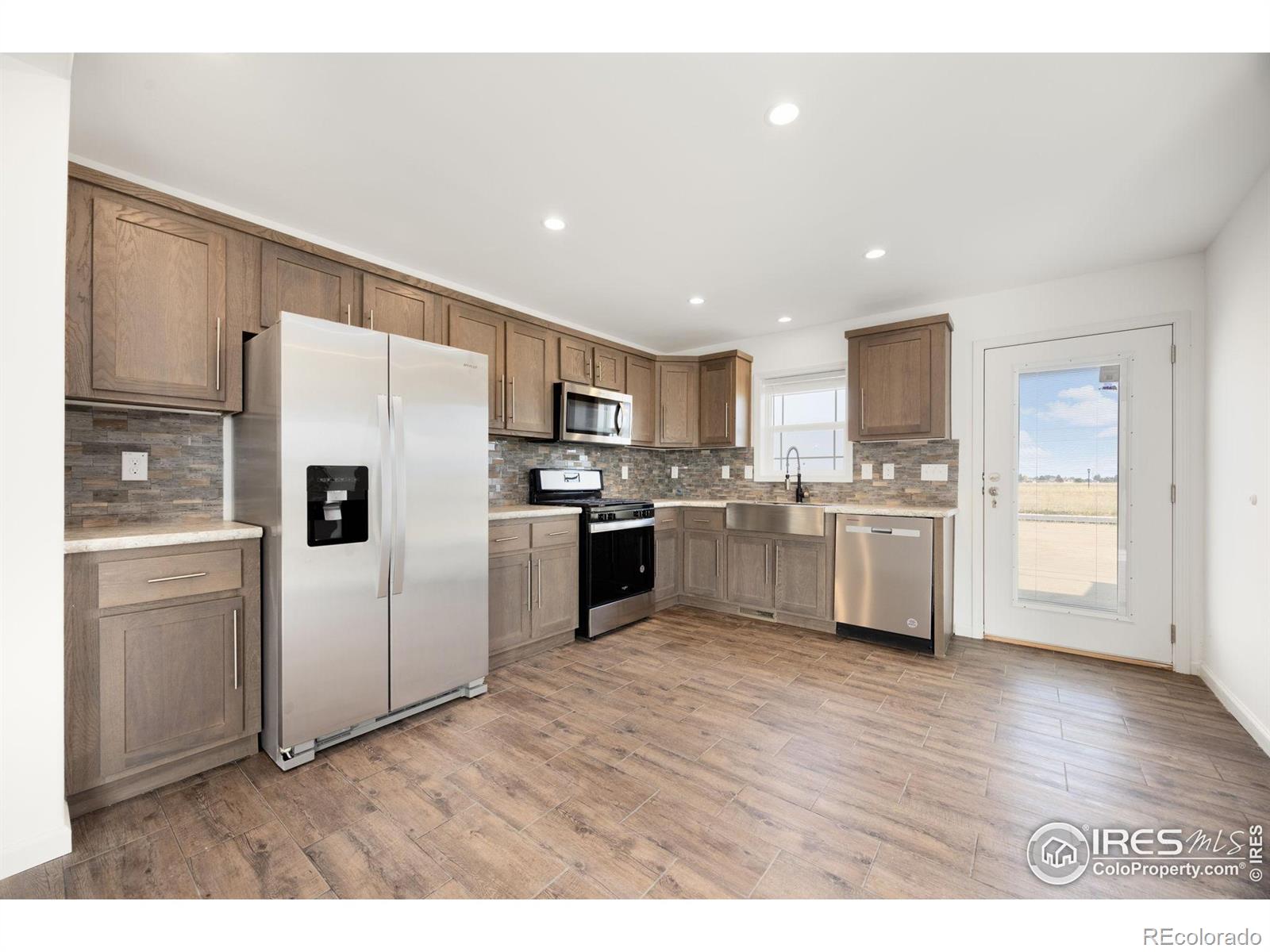 MLS Image #3 for 533  book cliffs drive,loveland, Colorado