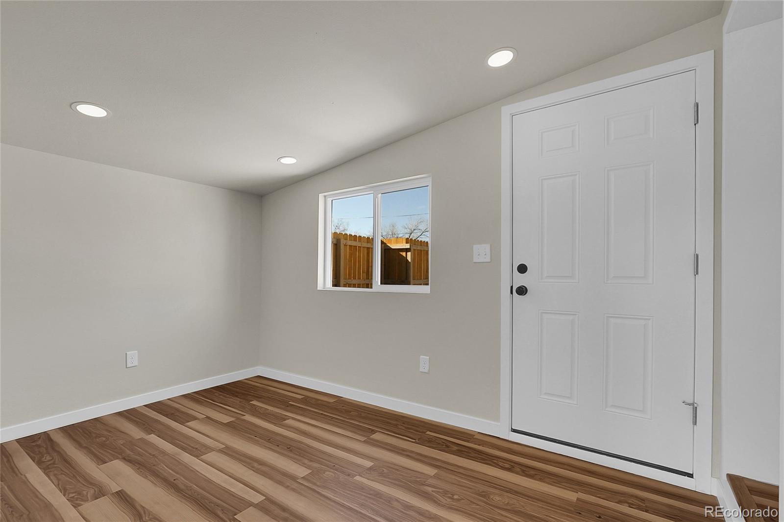MLS Image #11 for 1651  delphil street,pueblo, Colorado
