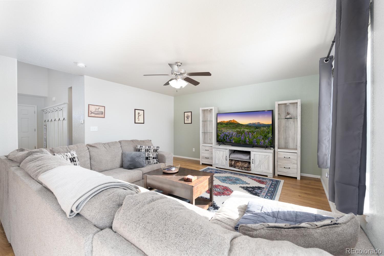 MLS Image #14 for 10572  deer meadow circle,colorado springs, Colorado