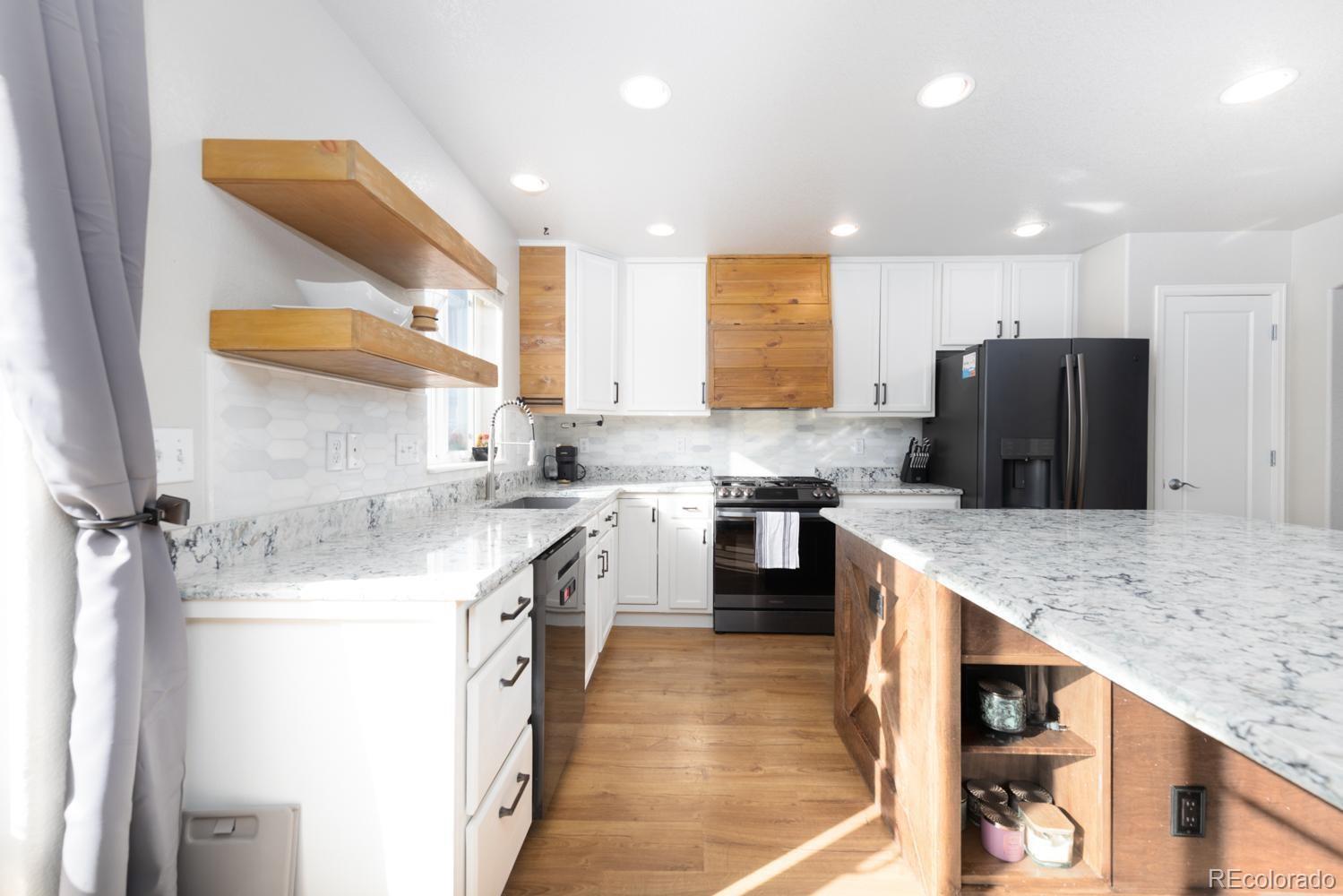 MLS Image #6 for 10572  deer meadow circle,colorado springs, Colorado