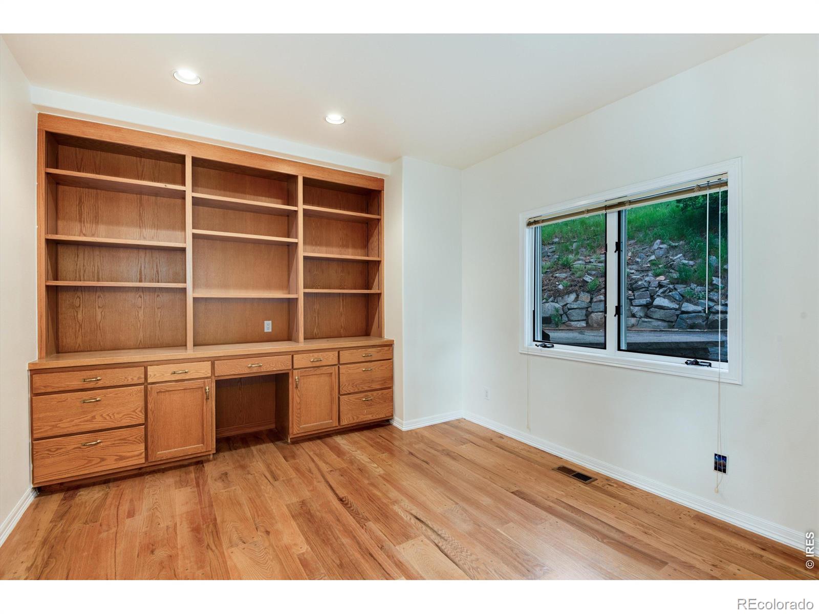 MLS Image #11 for 142  meadowlook way,boulder, Colorado