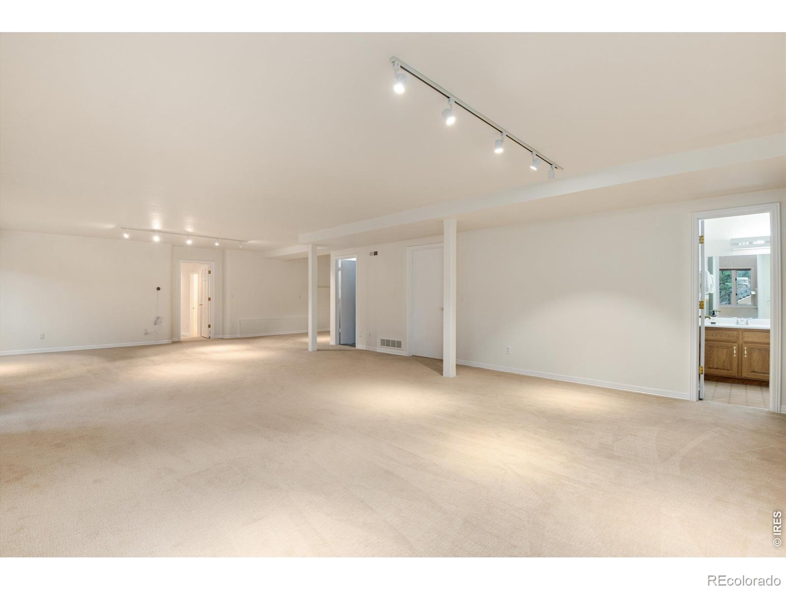 MLS Image #27 for 142  meadowlook way,boulder, Colorado