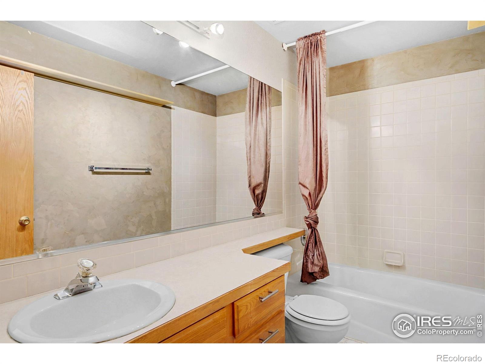 MLS Image #13 for 2102  chesapeake drive,fort collins, Colorado