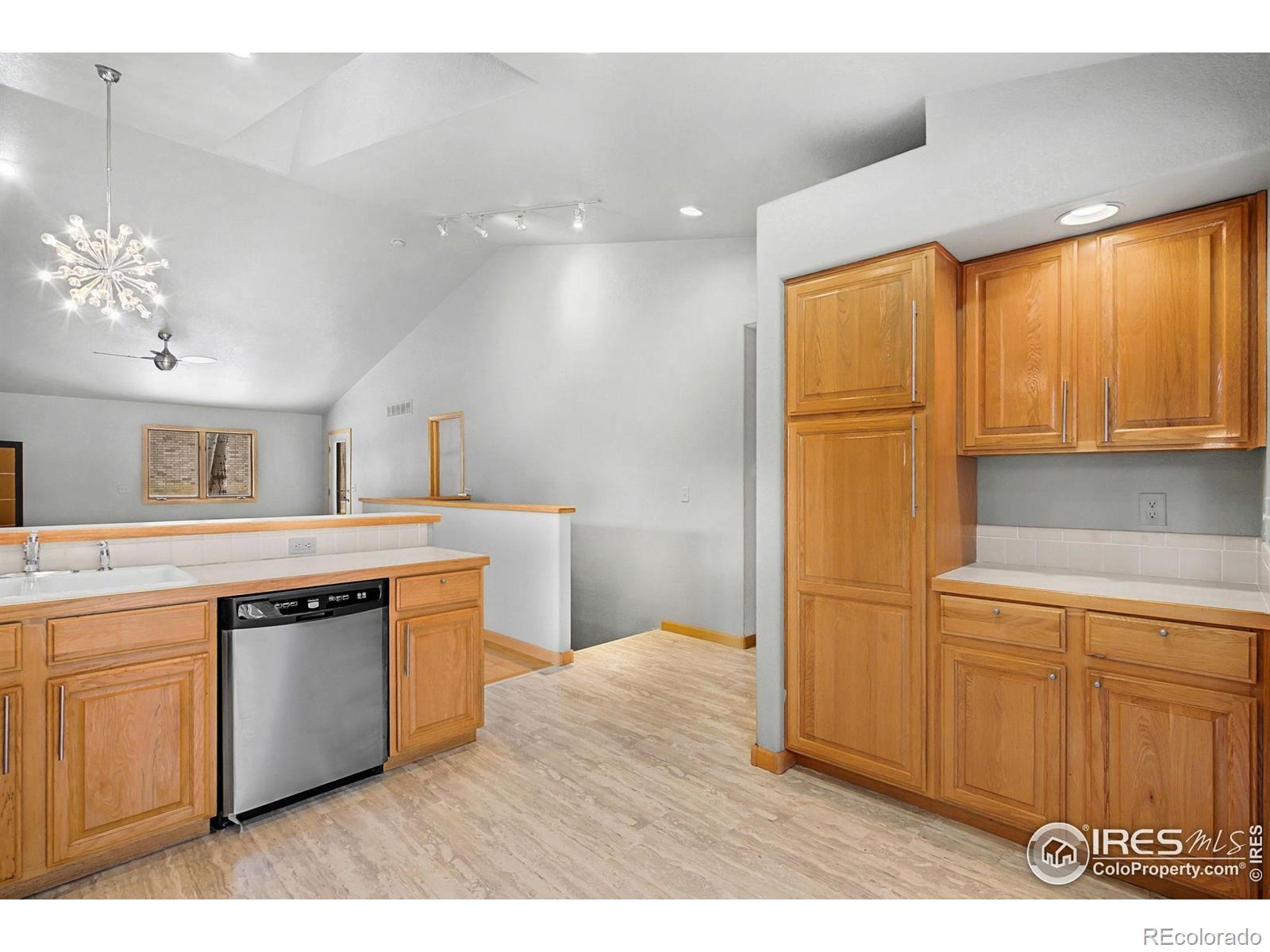 MLS Image #7 for 2102  chesapeake drive,fort collins, Colorado