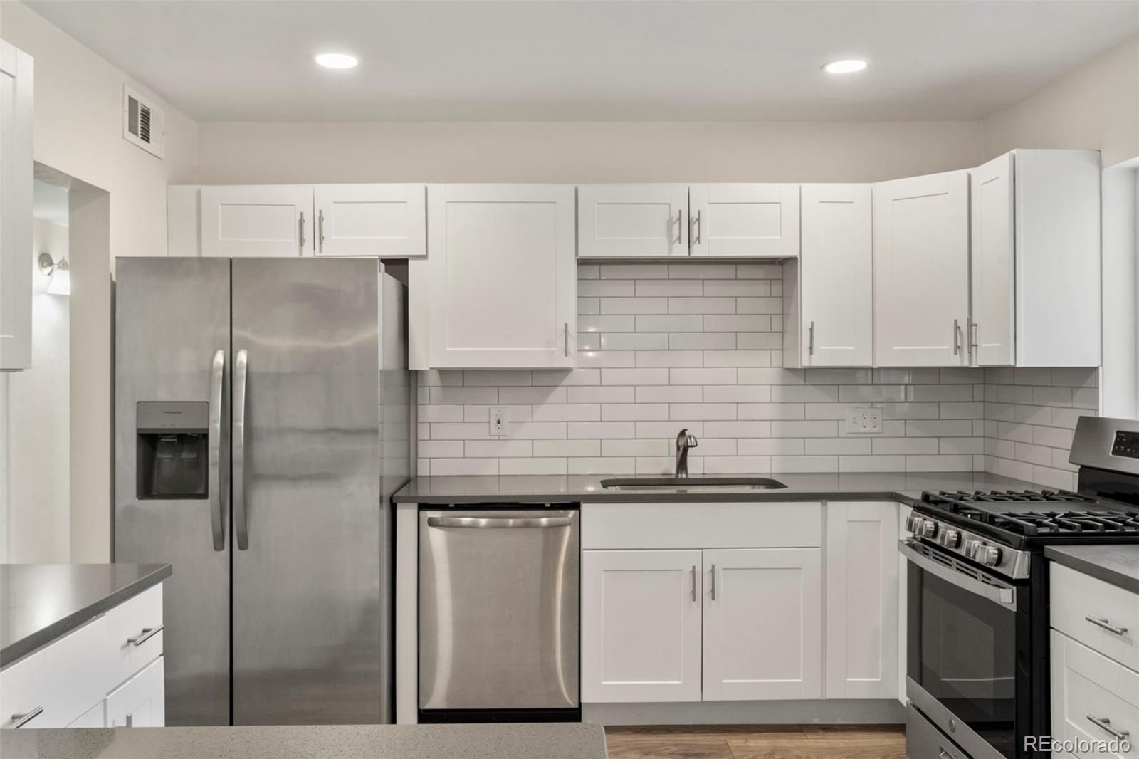 MLS Image #4 for 778  troy court,aurora, Colorado