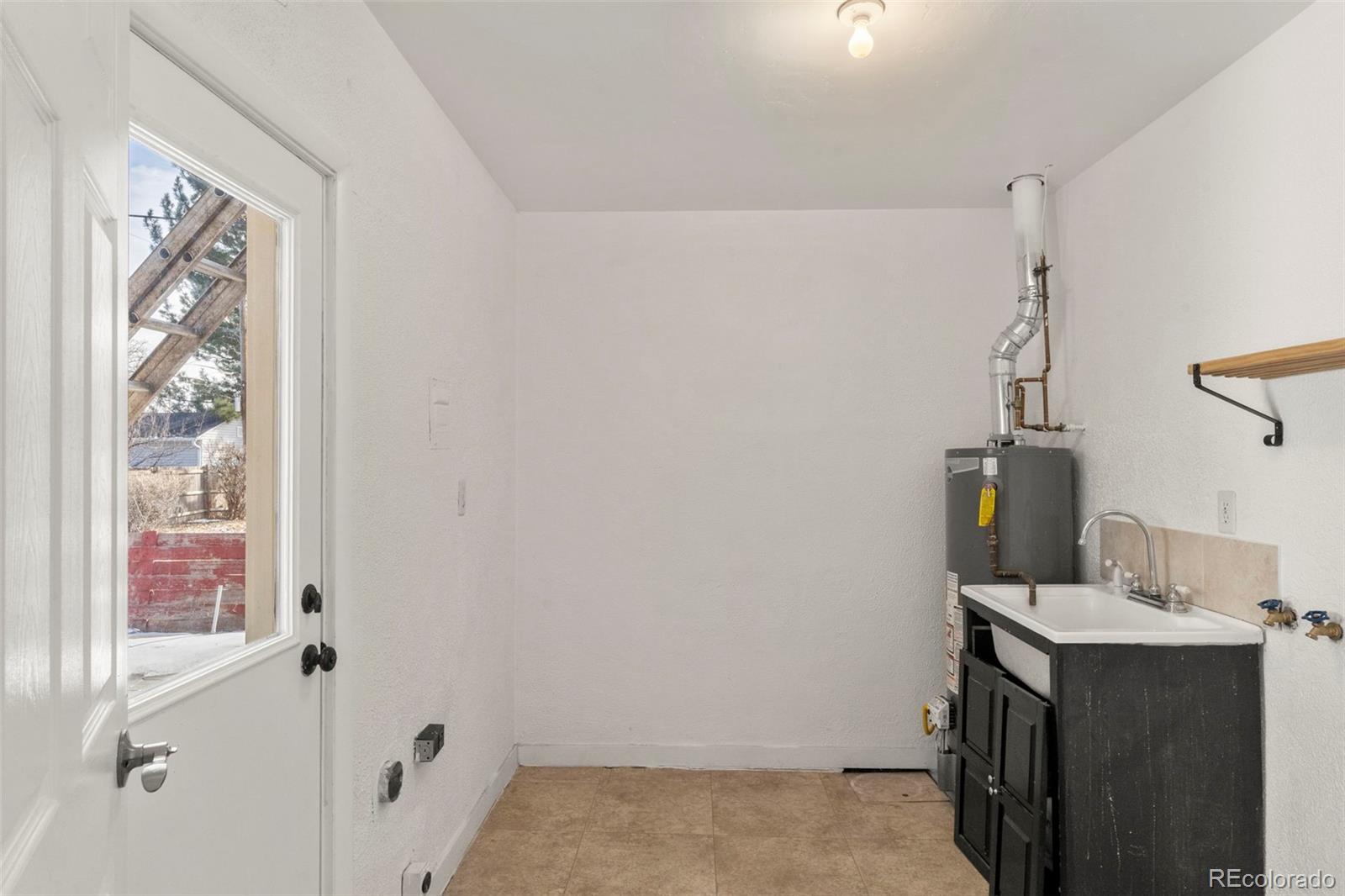 MLS Image #9 for 778  troy court,aurora, Colorado