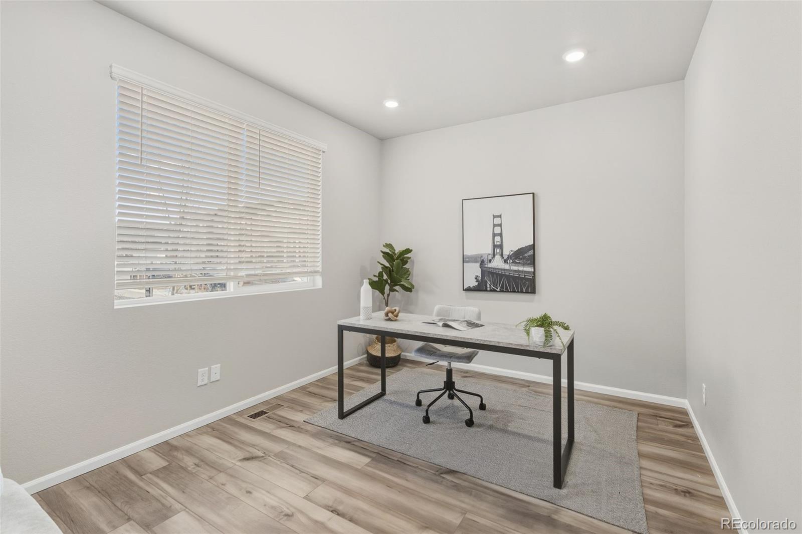 MLS Image #11 for 21041 e 63rd drive,aurora, Colorado