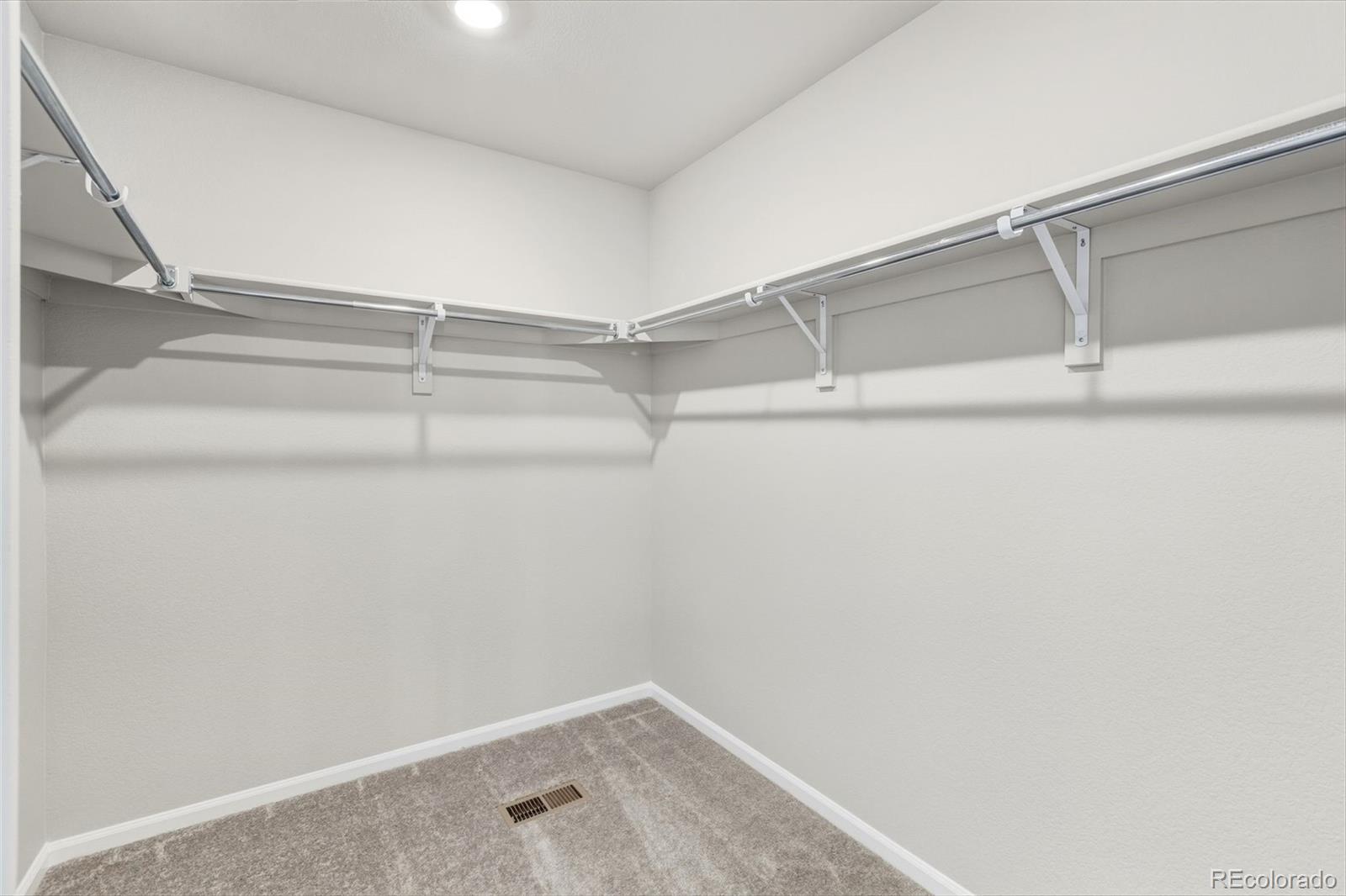 MLS Image #18 for 21041 e 63rd drive,aurora, Colorado