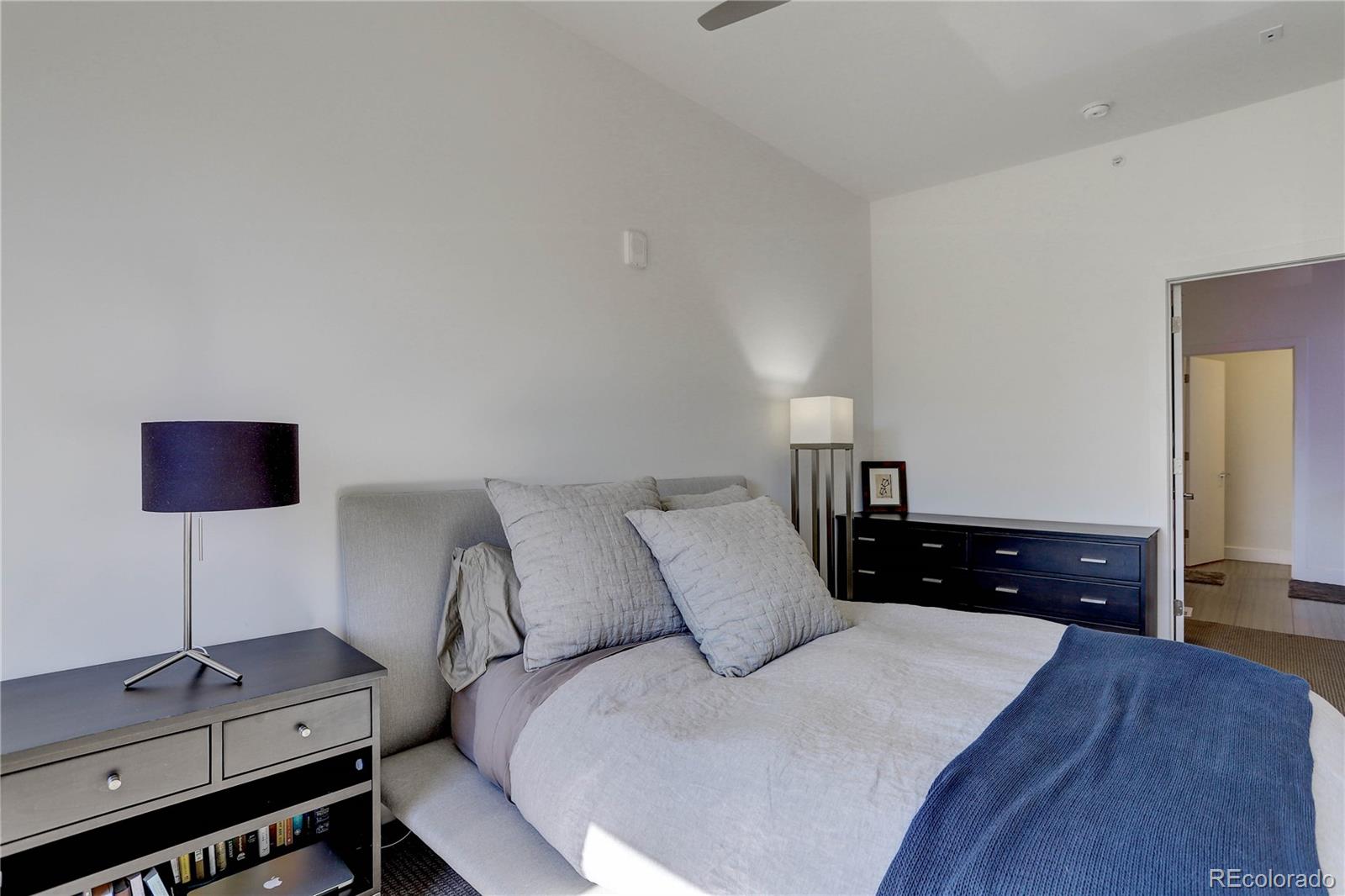 MLS Image #15 for 2525  arapahoe street 206,denver, Colorado
