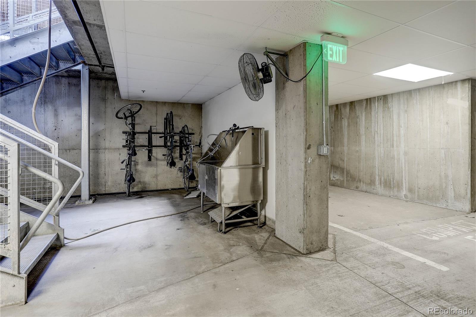 MLS Image #28 for 2525  arapahoe street 206,denver, Colorado