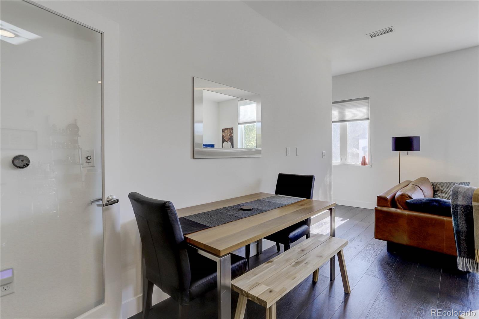 MLS Image #6 for 2525  arapahoe street 206,denver, Colorado