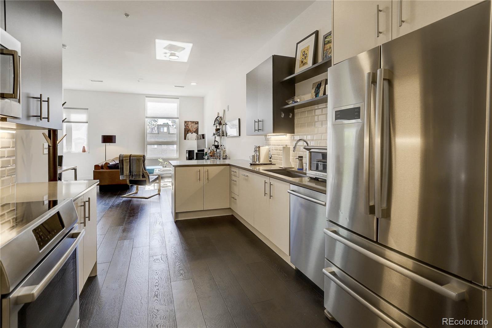 MLS Image #7 for 2525  arapahoe street 206,denver, Colorado