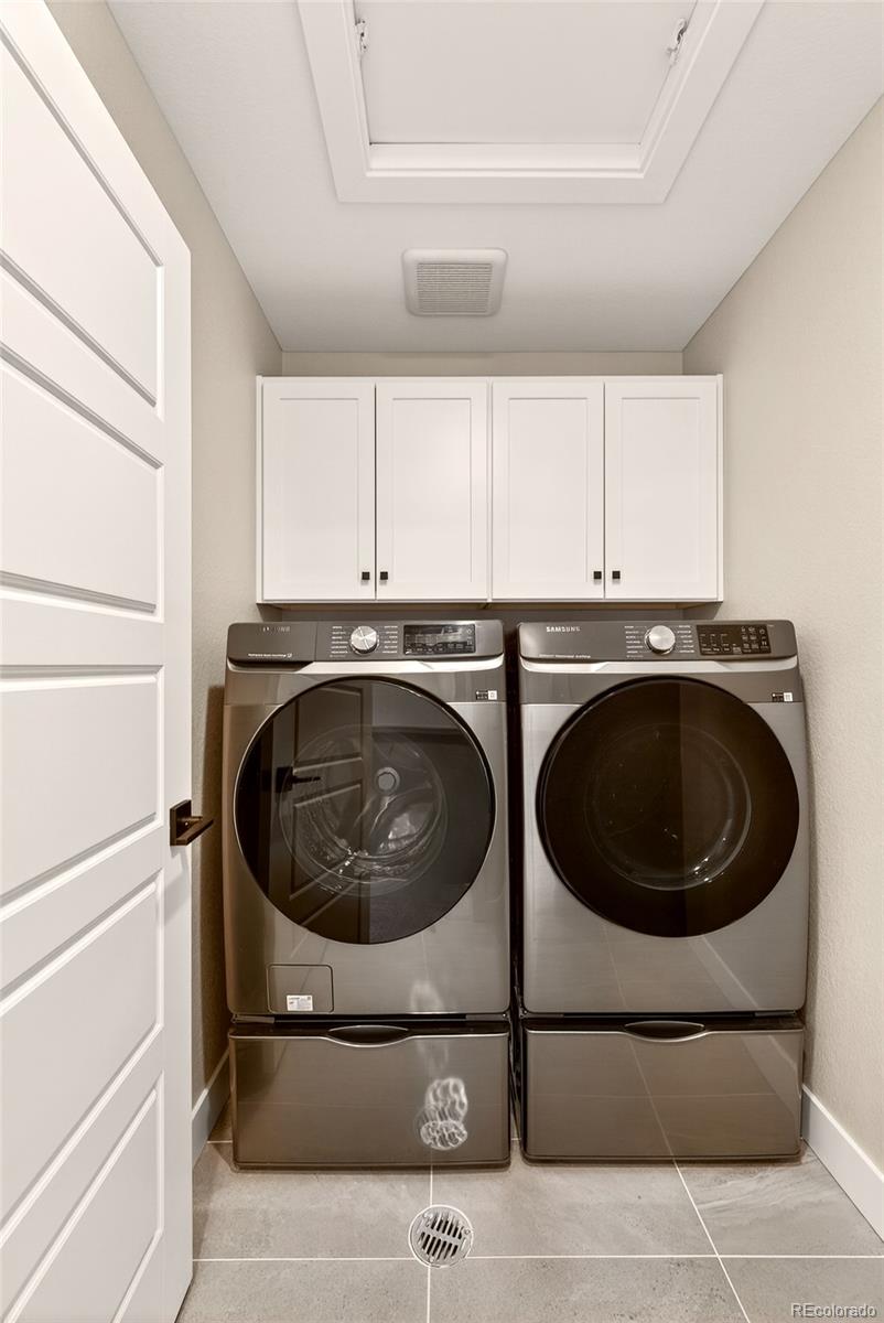 MLS Image #24 for 2064 s holly street 2-4,denver, Colorado