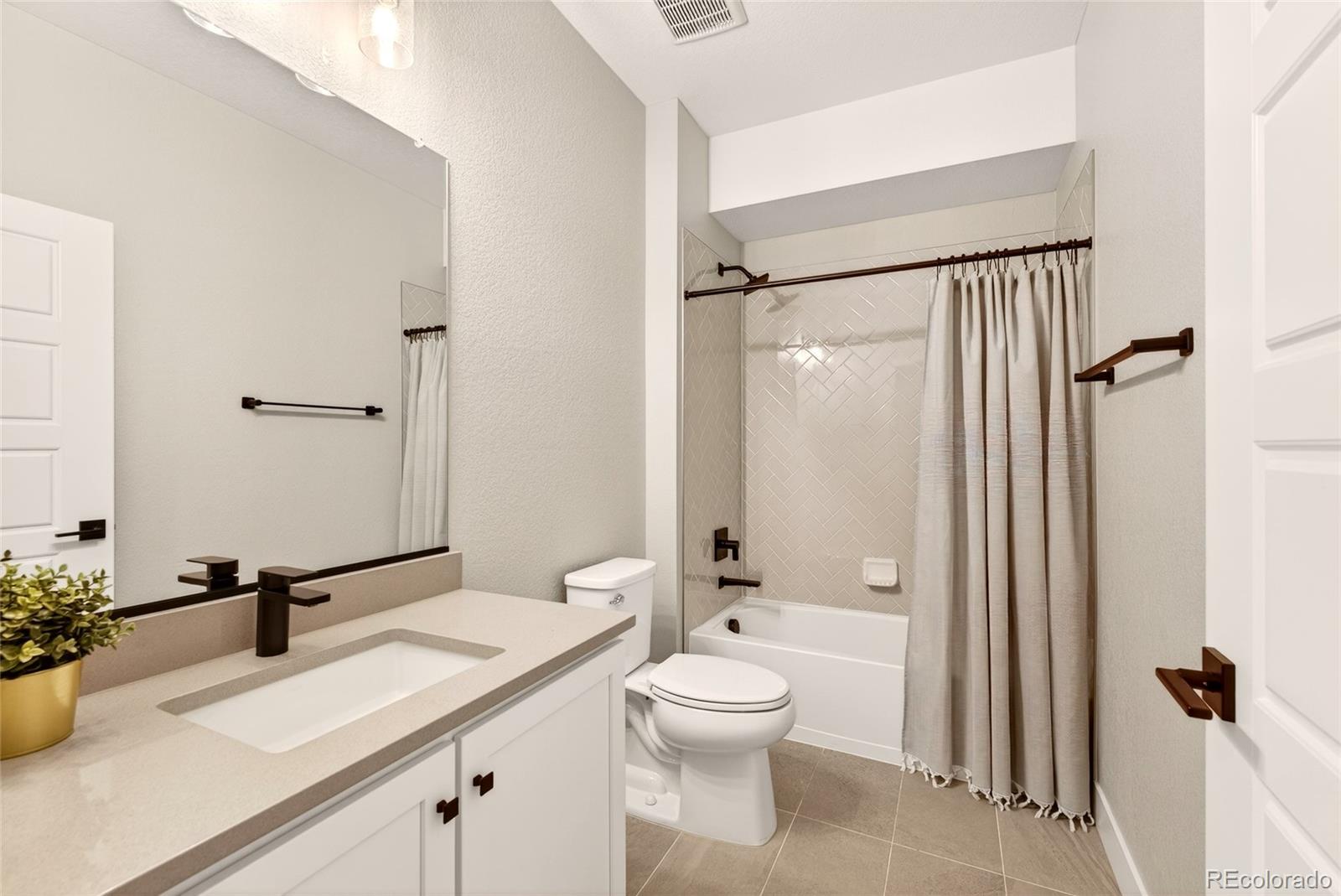 MLS Image #31 for 2064 s holly street 2-4,denver, Colorado
