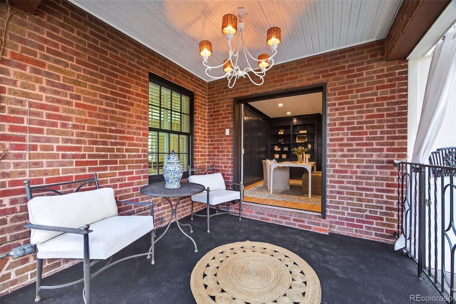 MLS Image #15 for 5301 e 6th avenue parkway,denver, Colorado