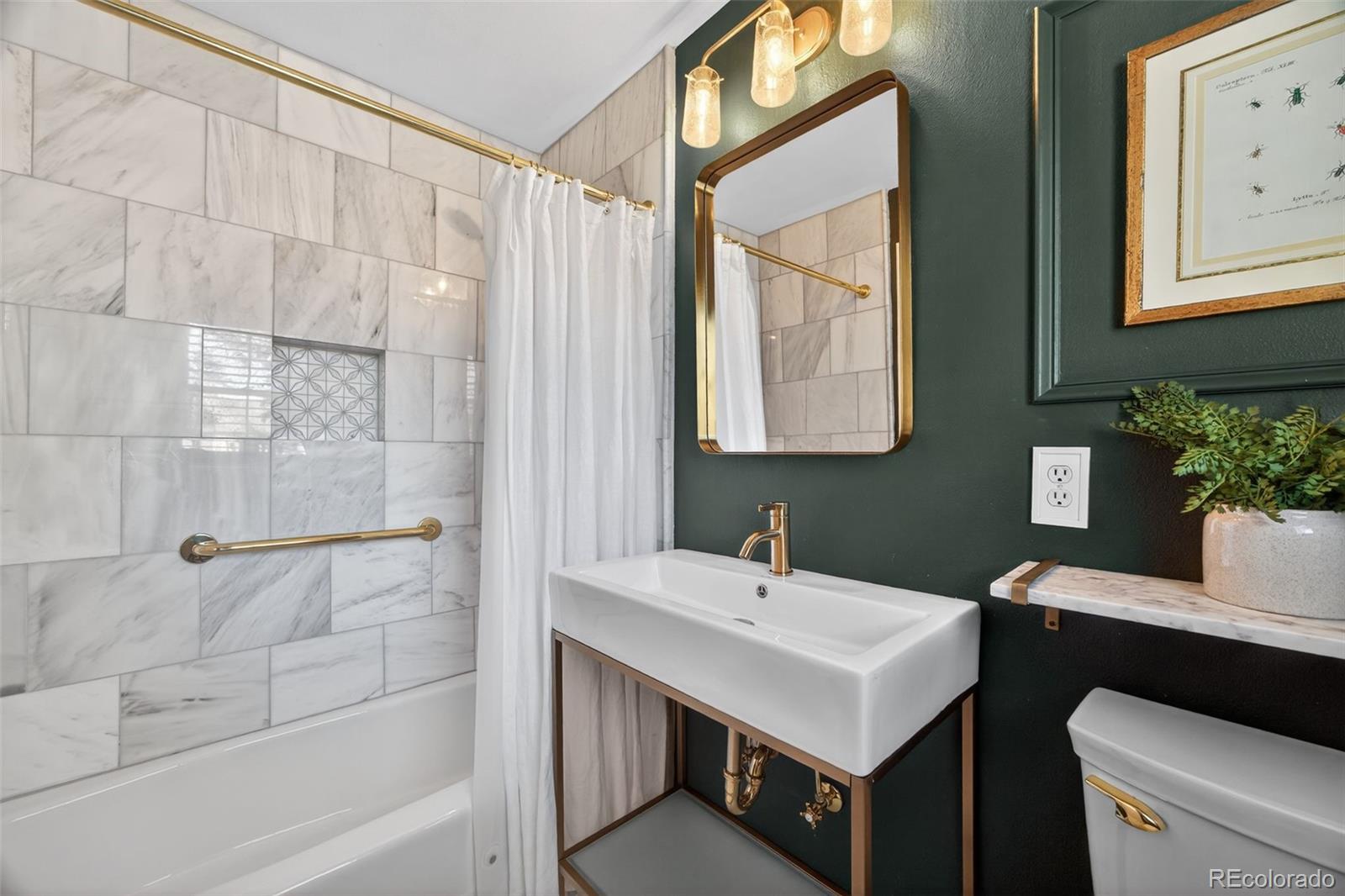 MLS Image #21 for 5301 e 6th avenue parkway,denver, Colorado