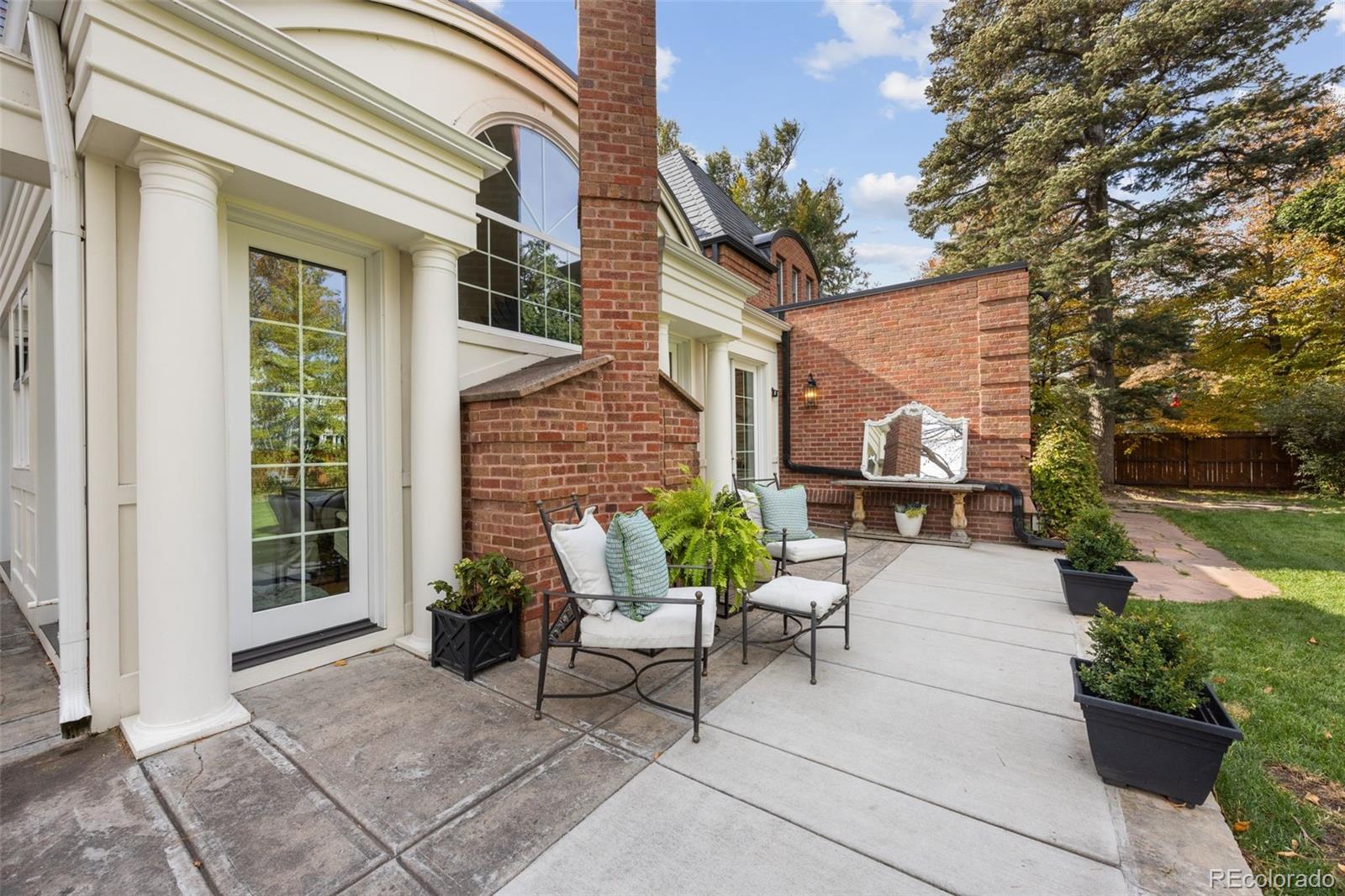 MLS Image #44 for 5301 e 6th avenue parkway,denver, Colorado