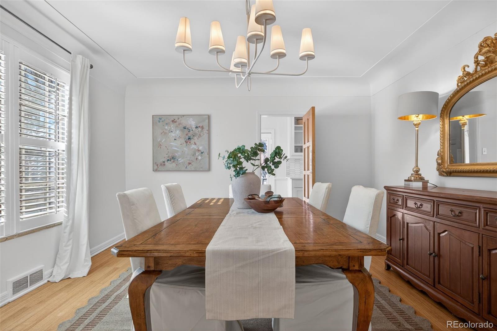 MLS Image #8 for 5301 e 6th avenue parkway,denver, Colorado