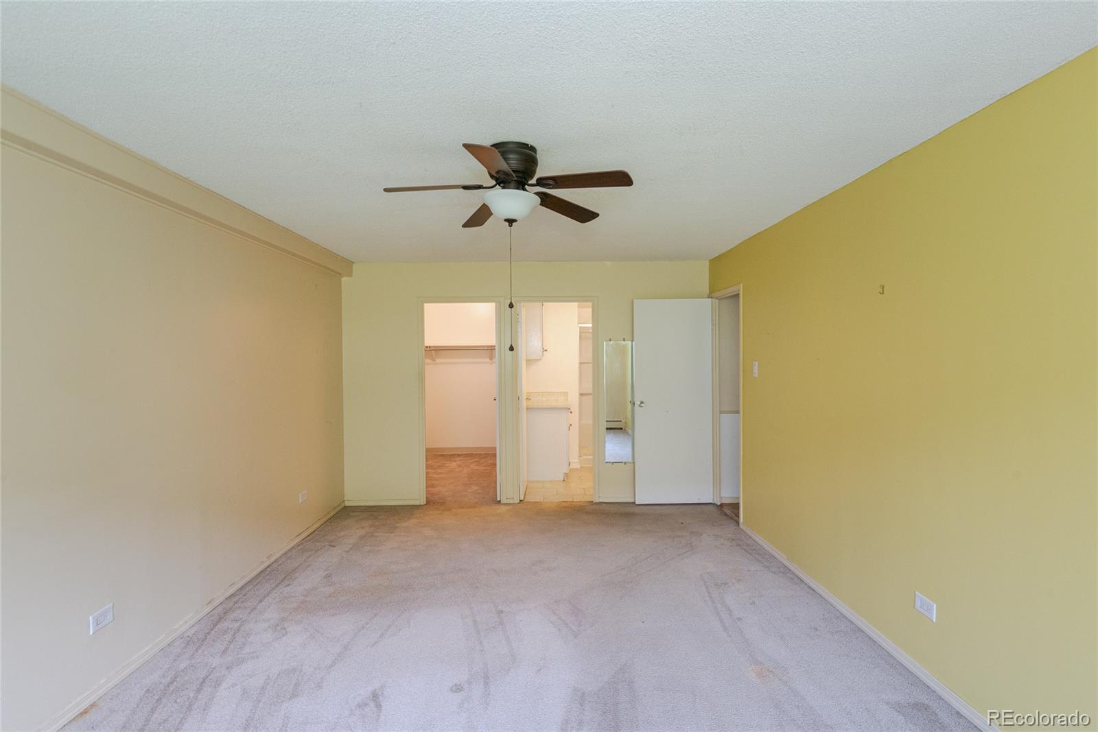 MLS Image #16 for 9625 e center avenue,denver, Colorado