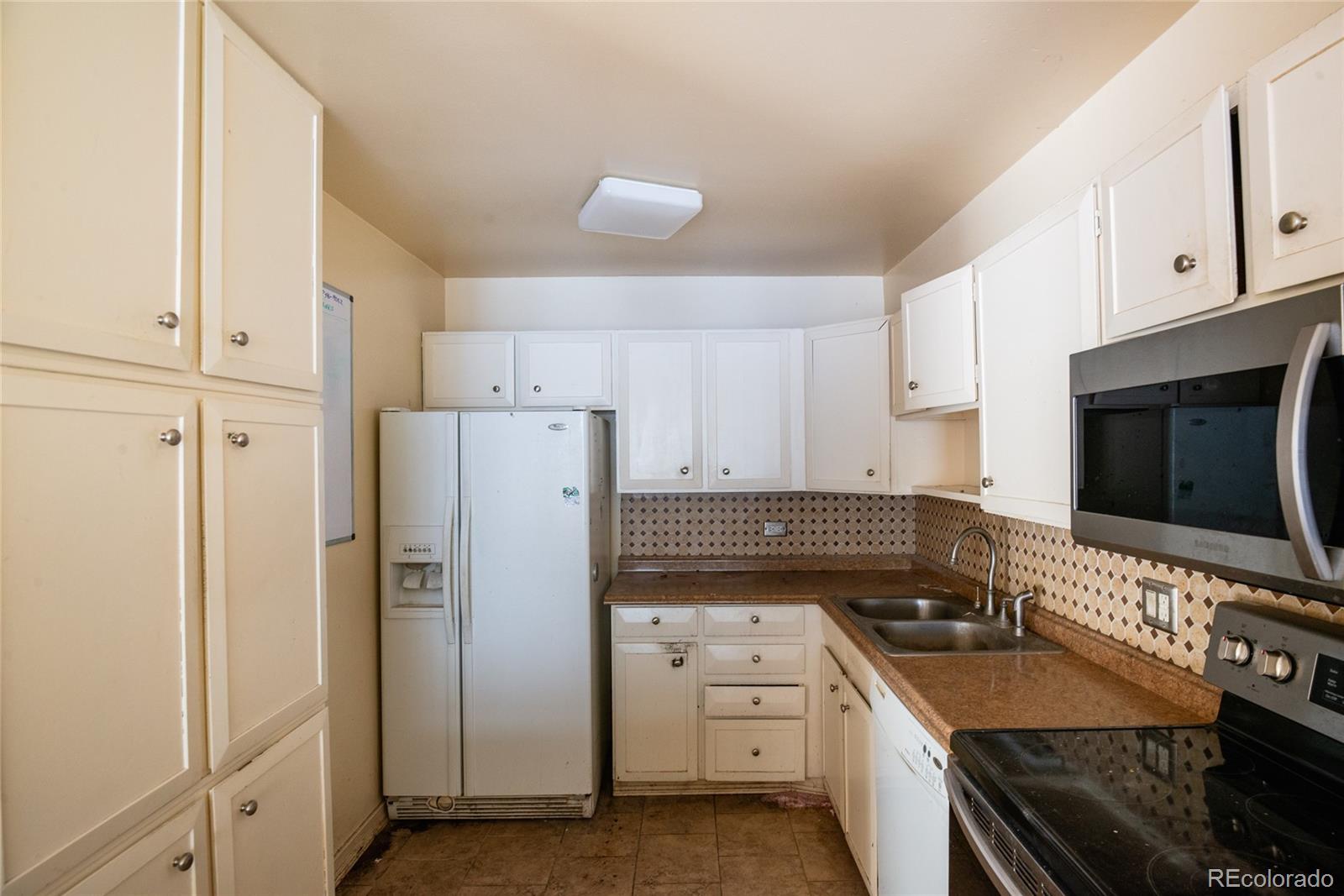MLS Image #3 for 9625 e center avenue 8a,denver, Colorado
