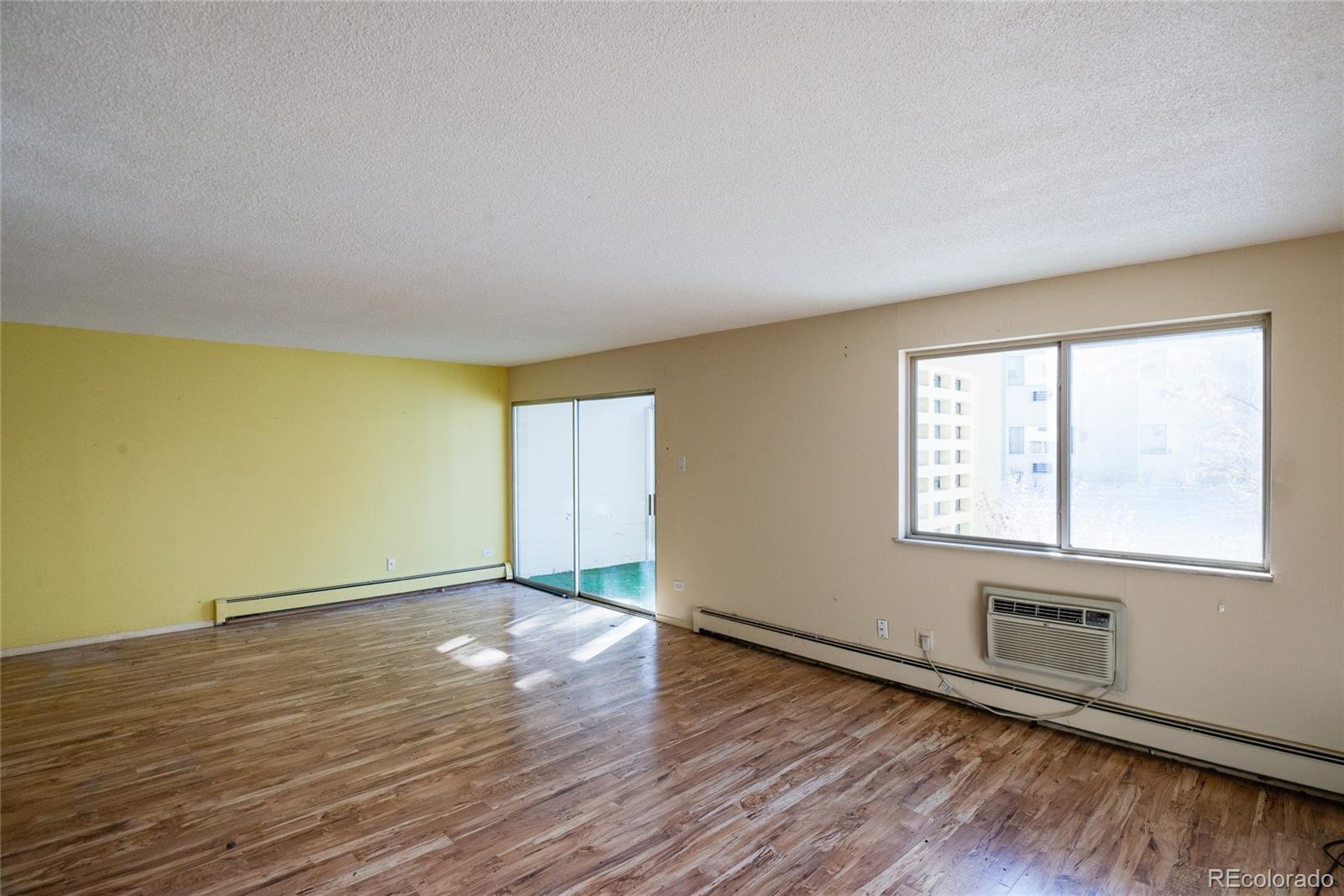 MLS Image #4 for 9625 e center avenue 8a,denver, Colorado