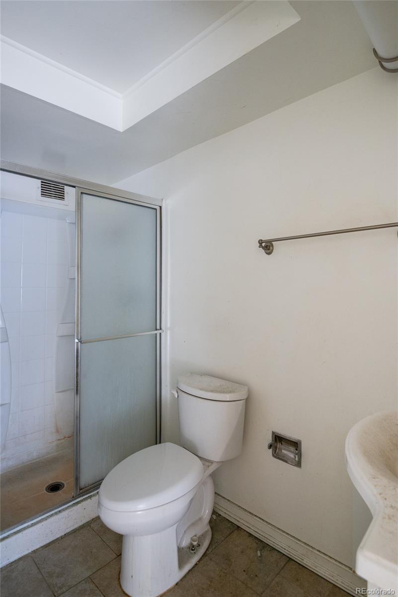 MLS Image #6 for 9625 e center avenue 8a,denver, Colorado