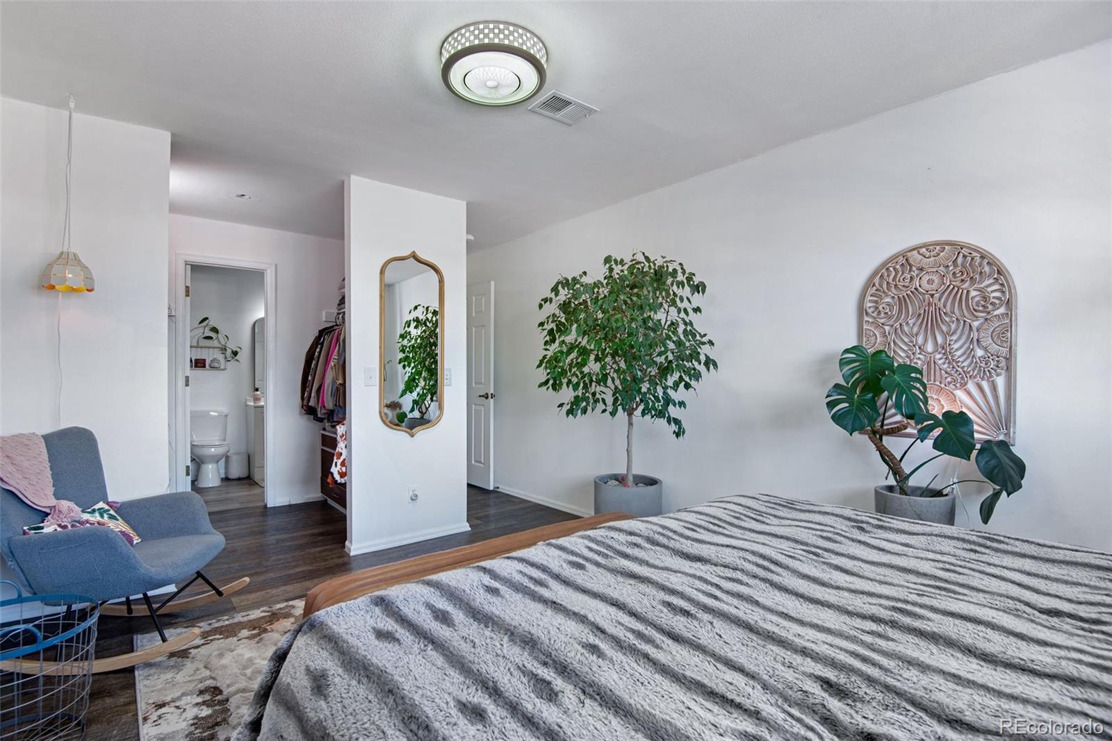 MLS Image #12 for 12543 e pacific circle d,aurora, Colorado
