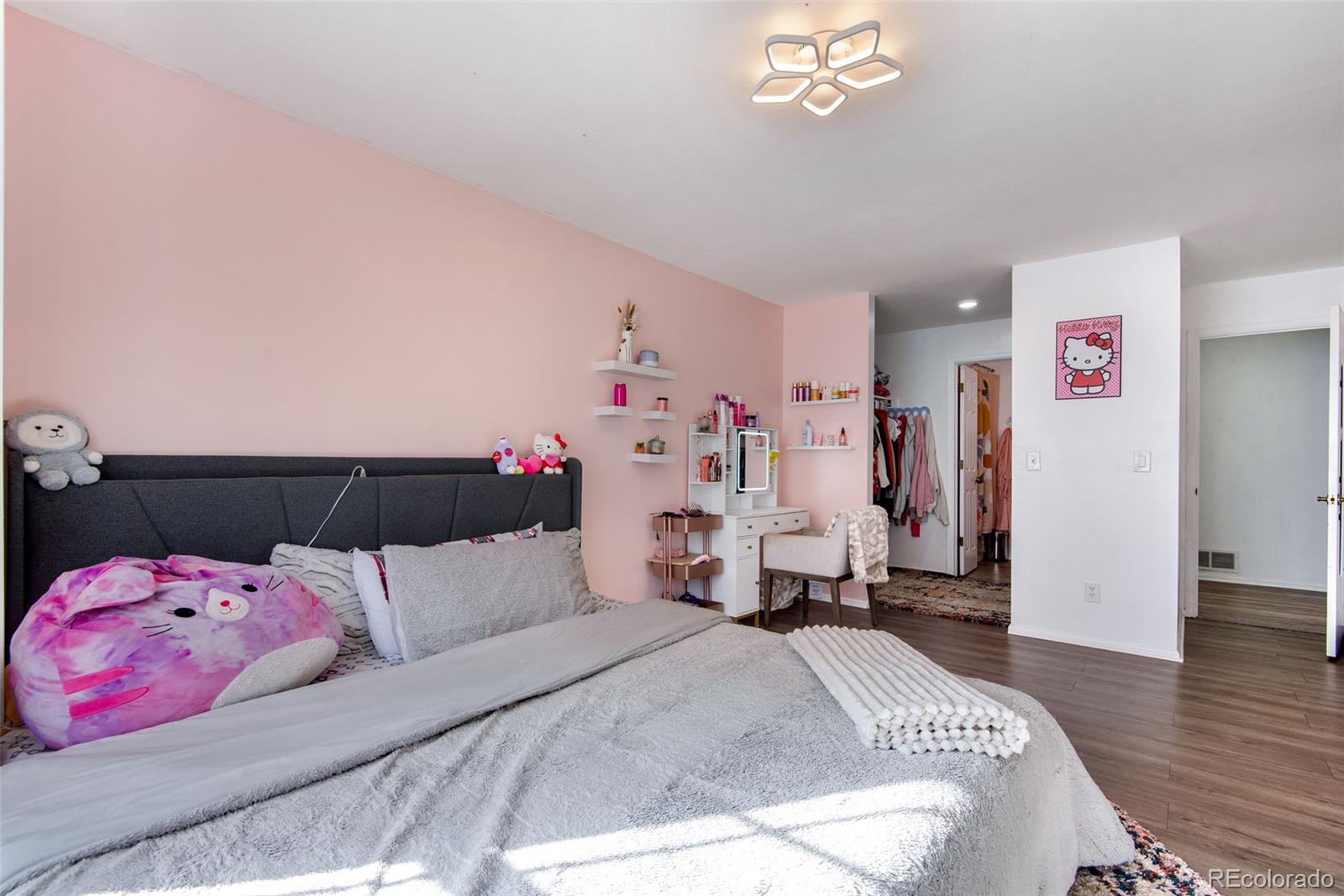 MLS Image #17 for 12543 e pacific circle d,aurora, Colorado
