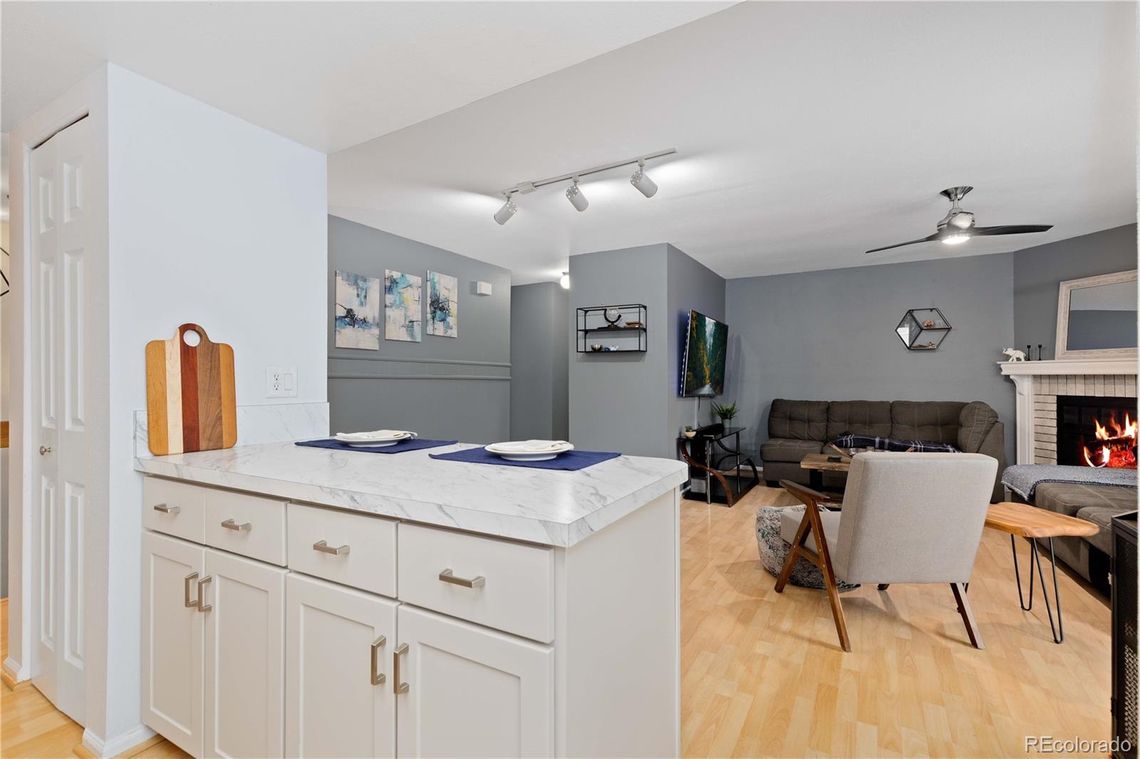 MLS Image #14 for 12655 e pacific circle,aurora, Colorado