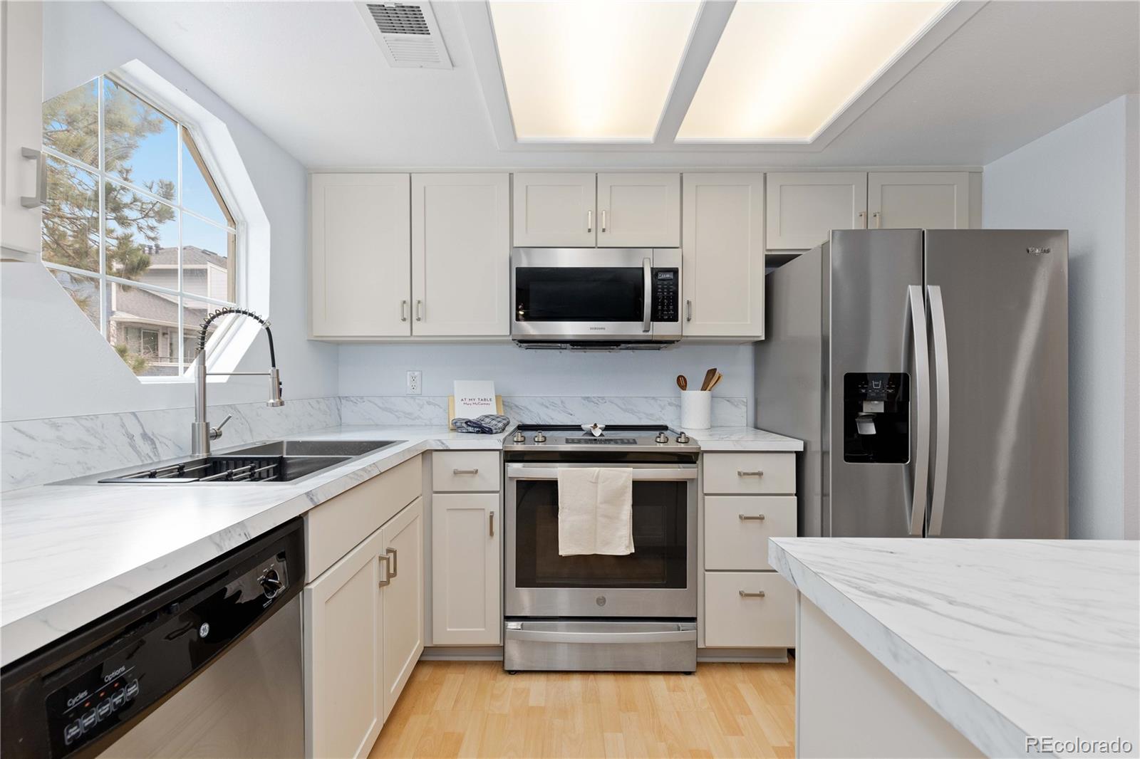 MLS Image #15 for 12655 e pacific circle,aurora, Colorado
