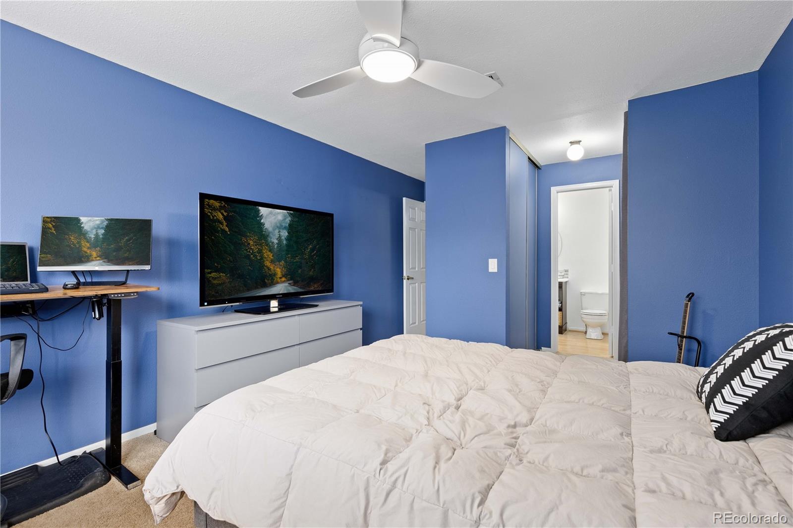 MLS Image #20 for 12655 e pacific circle,aurora, Colorado
