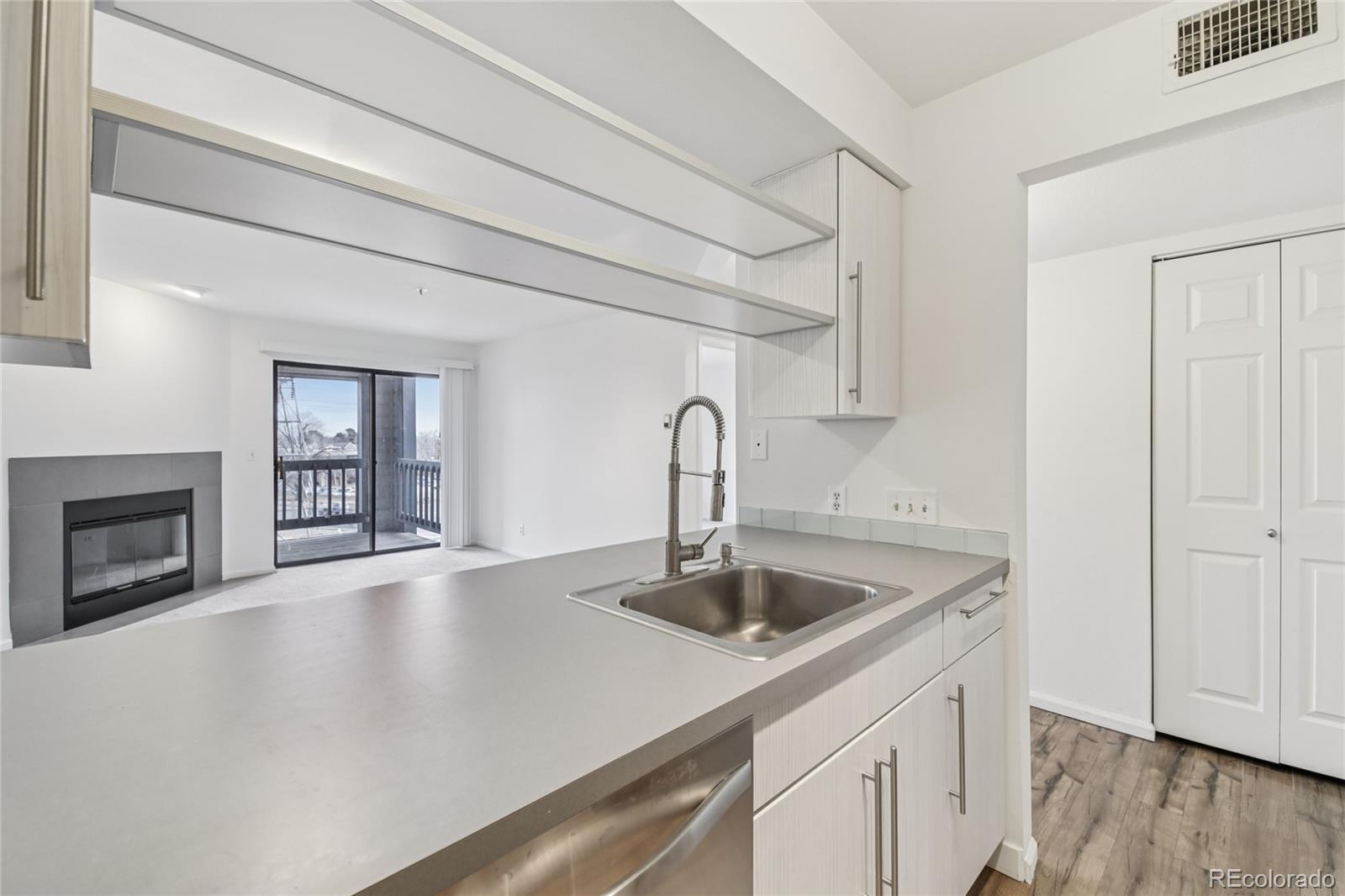 MLS Image #7 for 2727  folsom street,boulder, Colorado