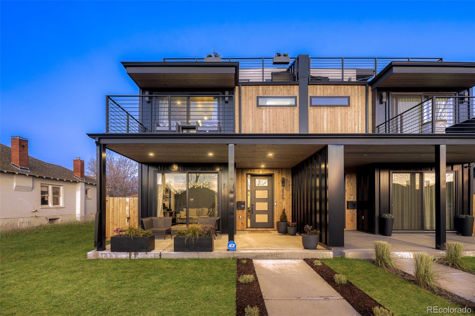 MLS Image #1 for 2526 s lincoln street ,denver, Colorado