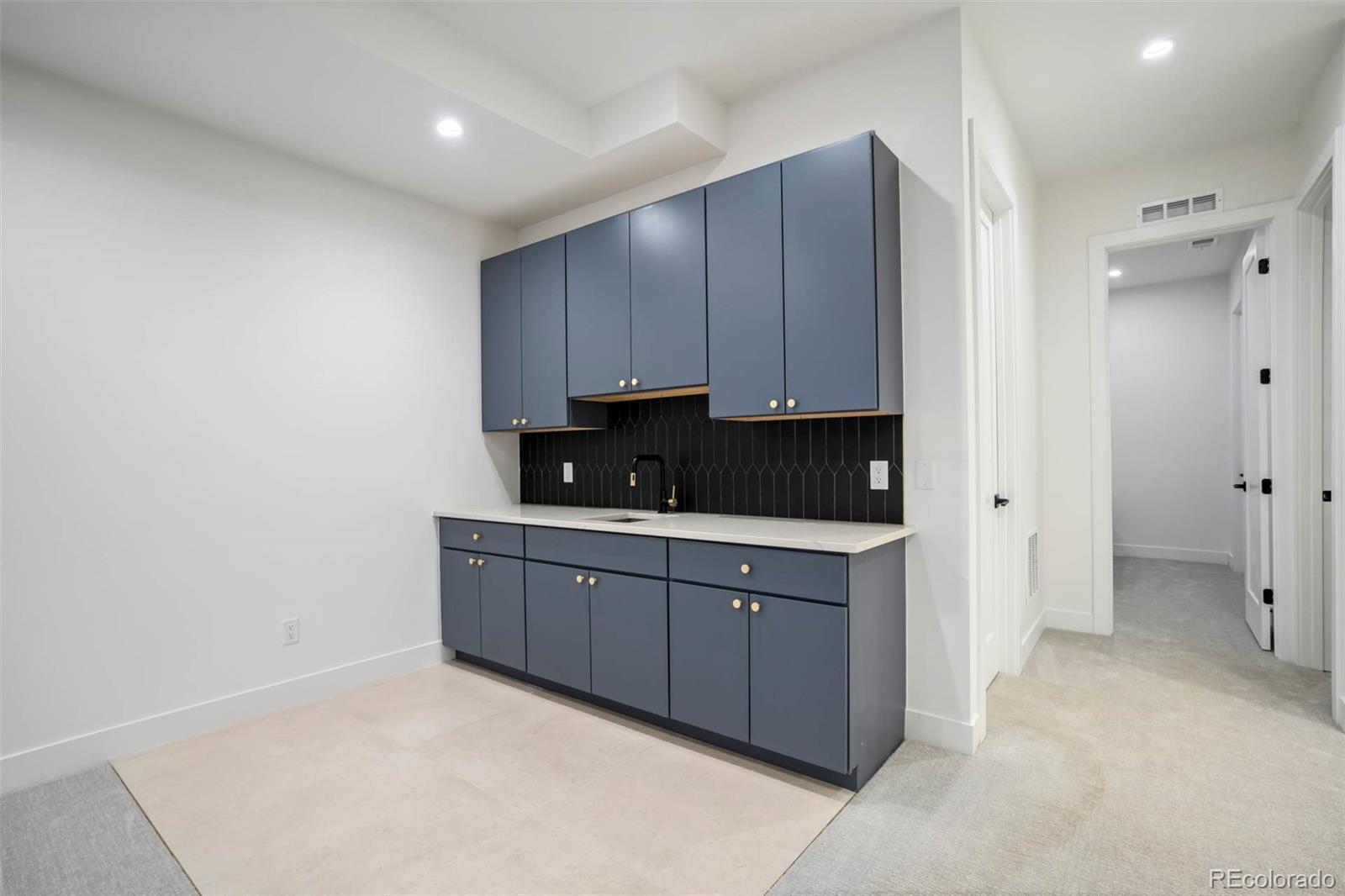 MLS Image #37 for 2526 s lincoln street ,denver, Colorado