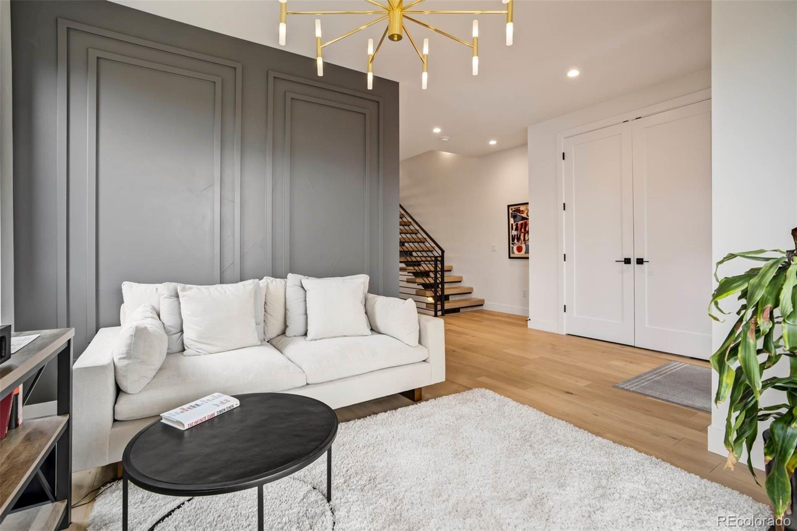 MLS Image #4 for 2526 s lincoln street ,denver, Colorado