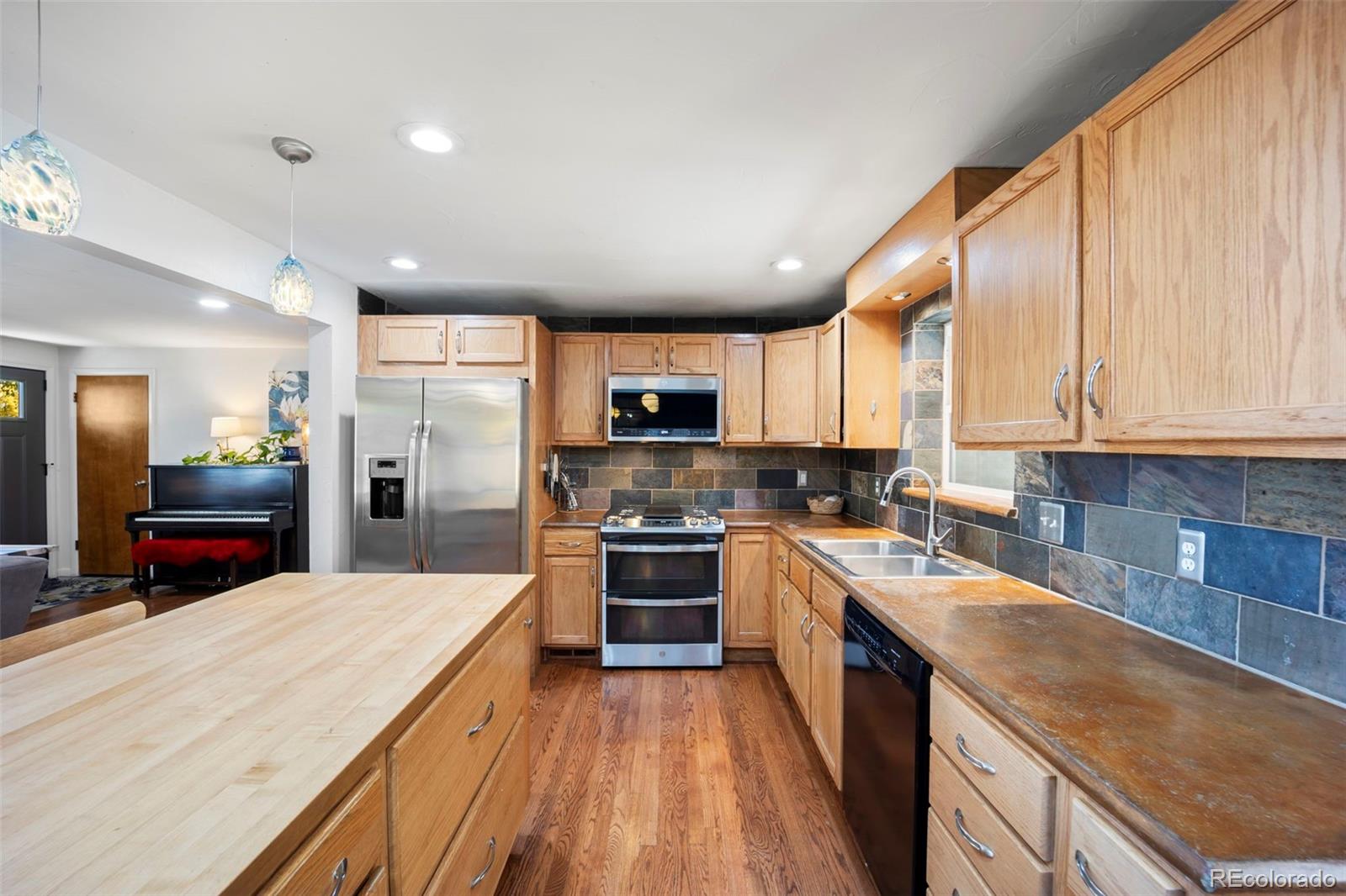 MLS Image #10 for 2605  reed court,wheat ridge, Colorado