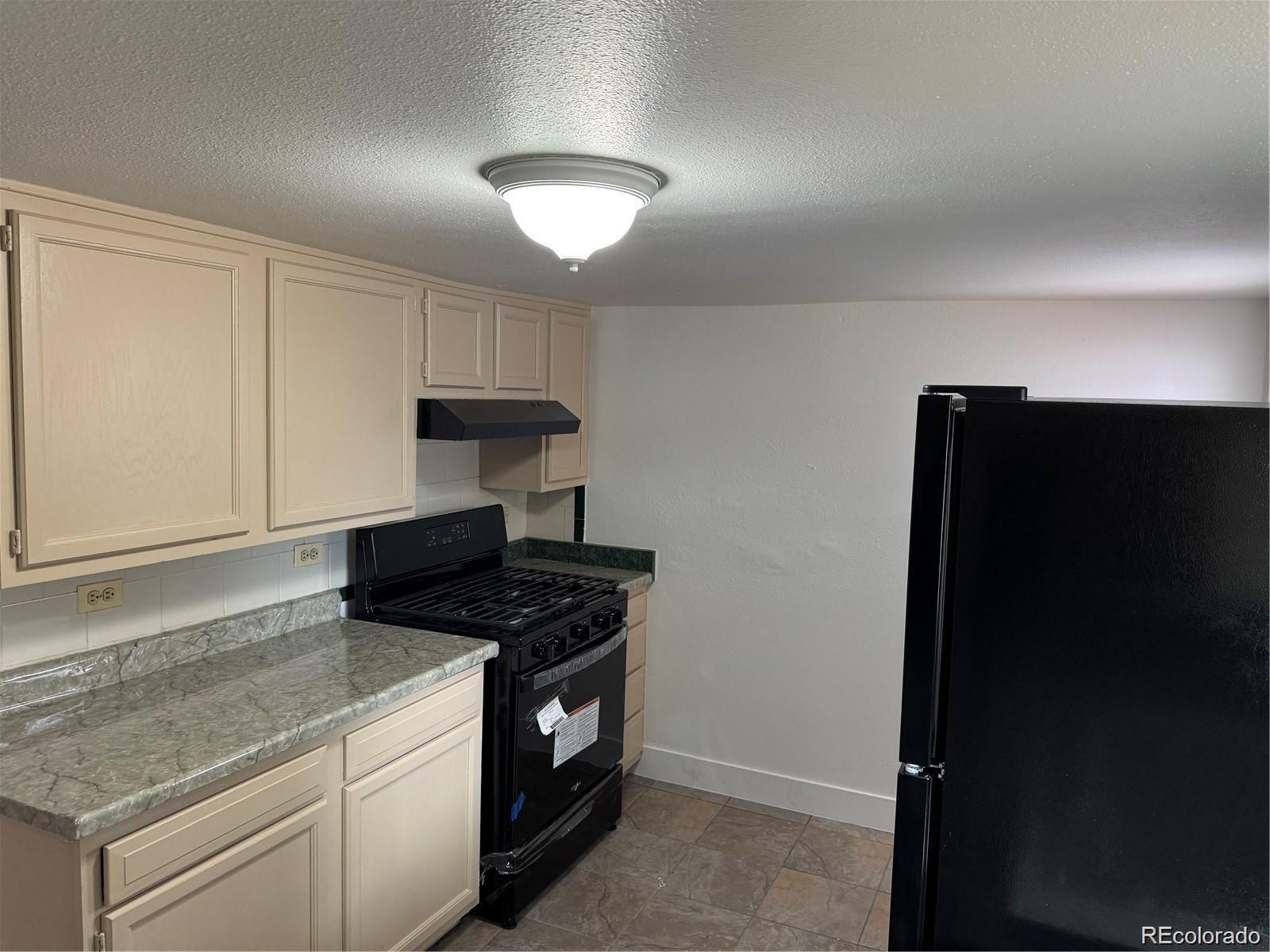 MLS Image #2 for 4807  clayton street,denver, Colorado