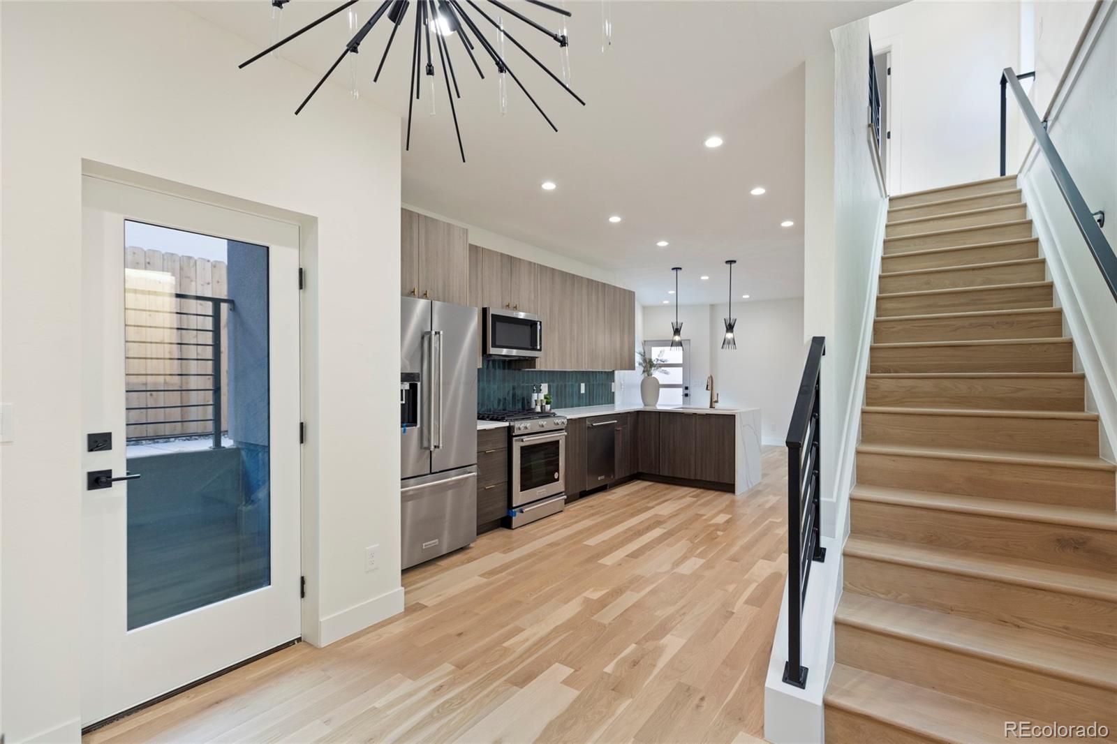MLS Image #5 for 1715  grove street,denver, Colorado