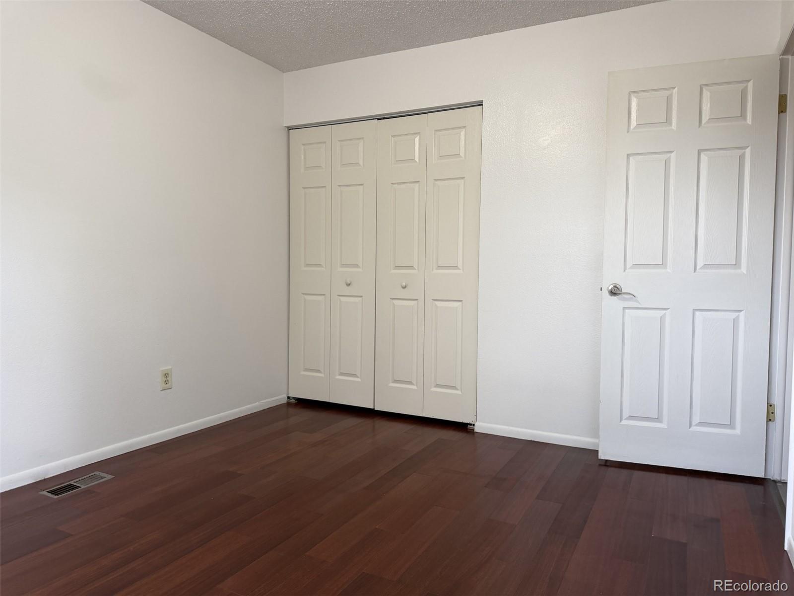 MLS Image #5 for 12076 e montana place,aurora, Colorado