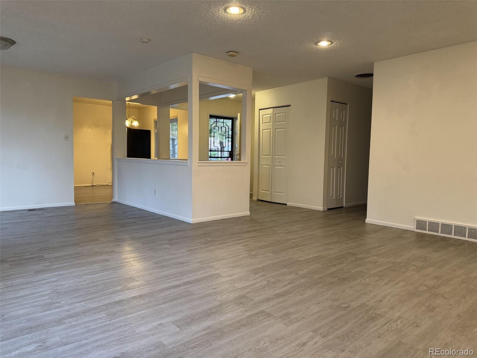 MLS Image #8 for 12076 e montana place,aurora, Colorado