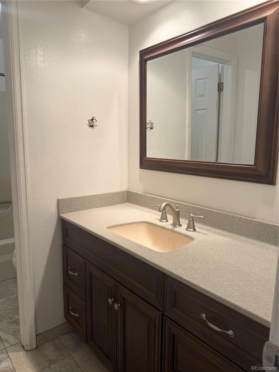 MLS Image #24 for 16433 e girard avenue,aurora, Colorado